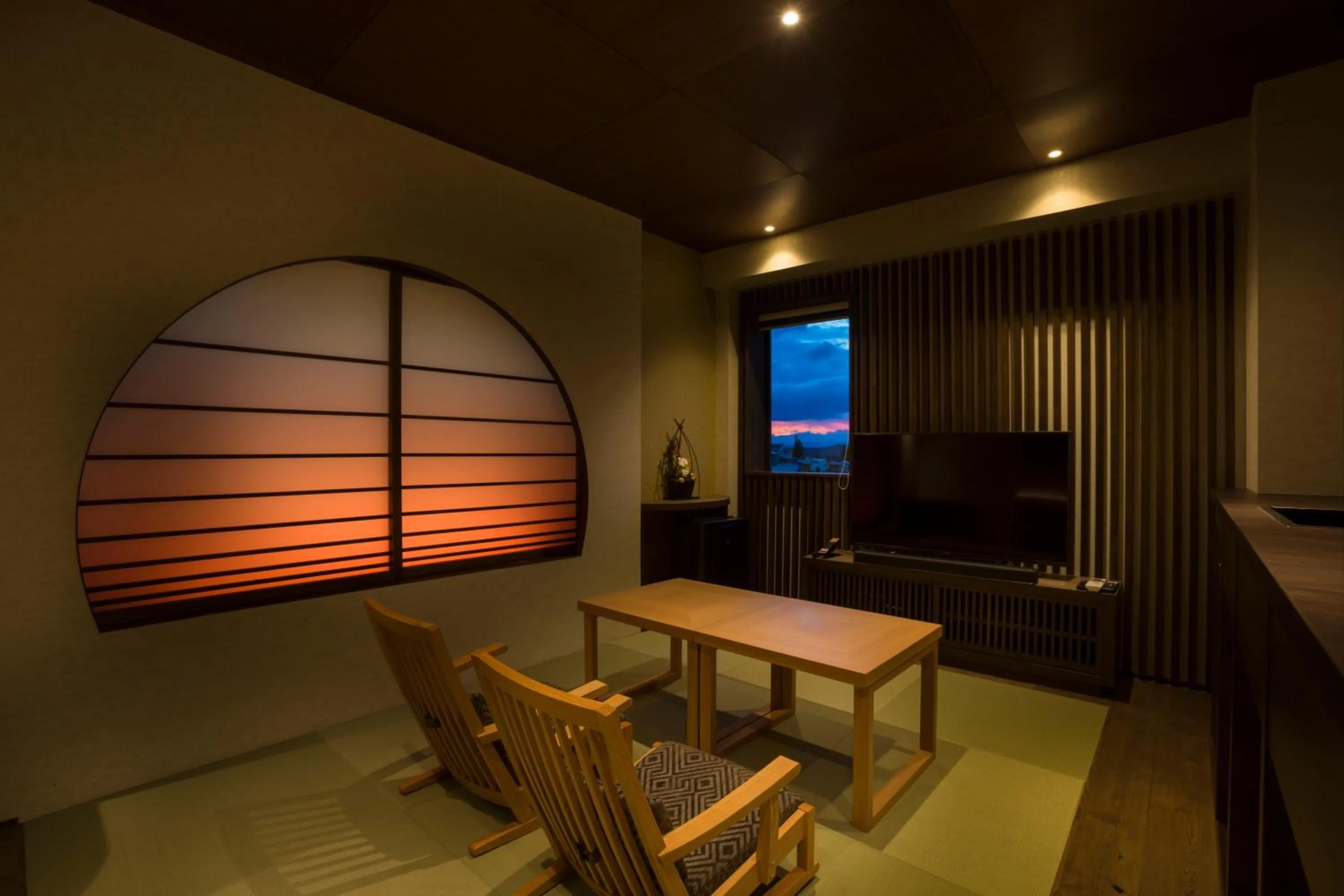 Photo of the whole room in Sakaeya