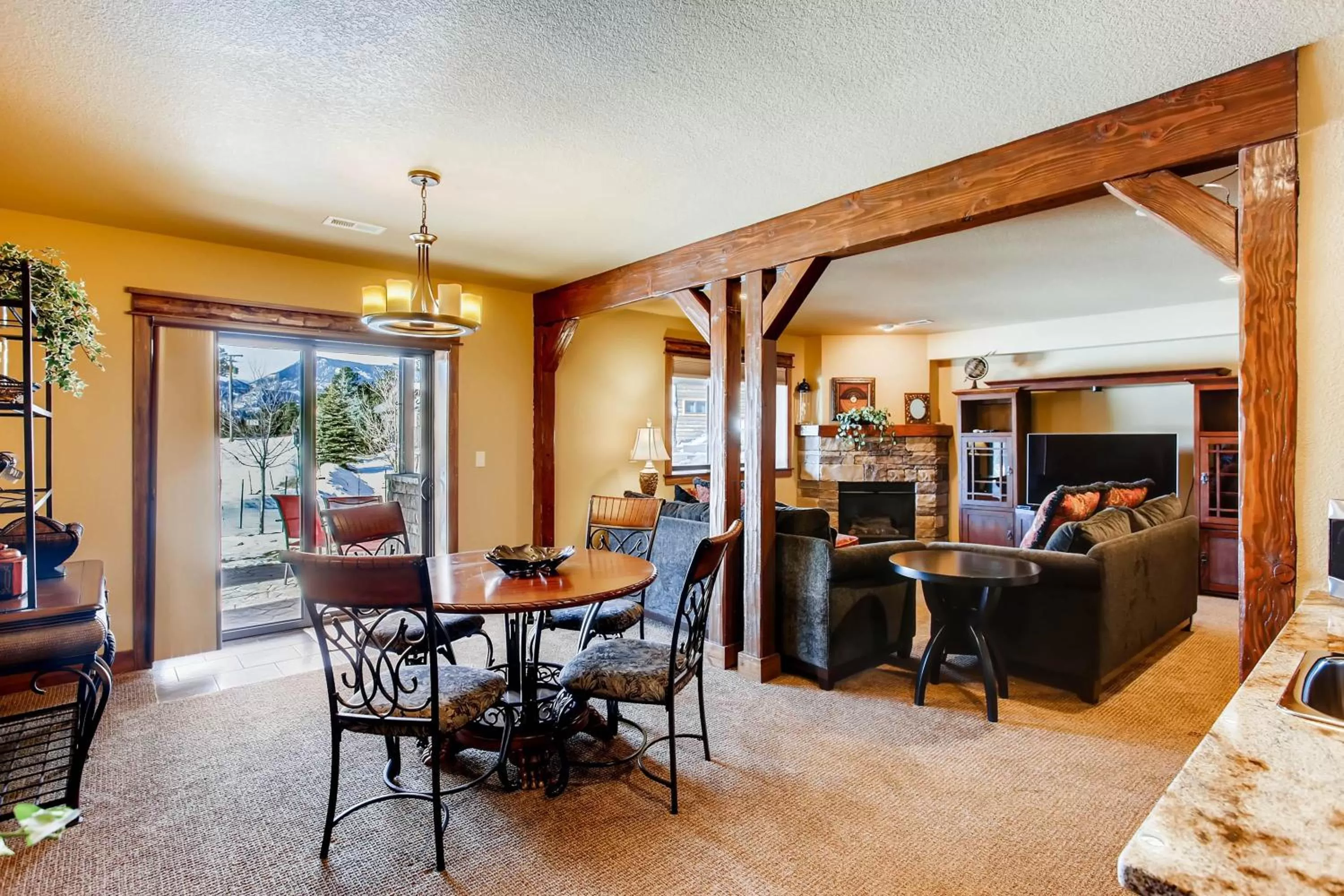 Restaurant/Places to Eat in Estes Park Condos