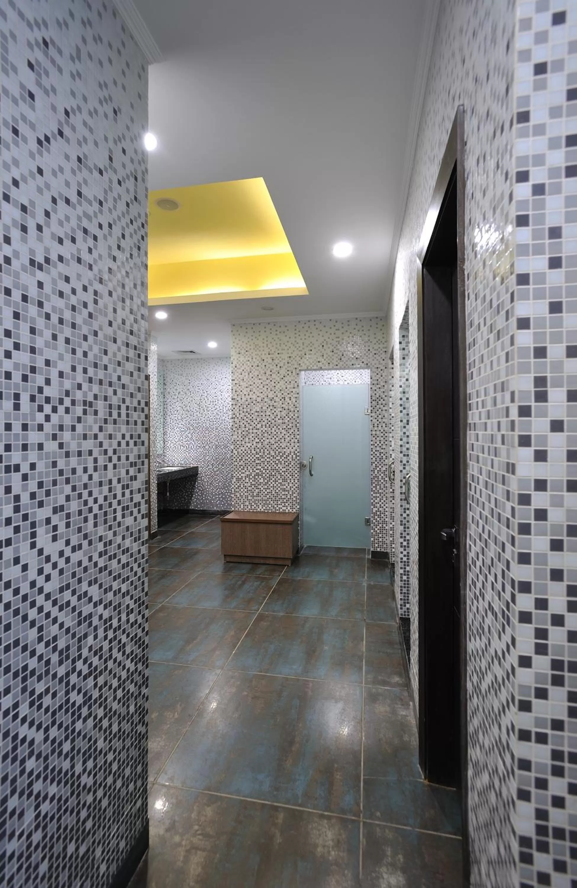Bathroom in Marina- Shimla First Designer Boutique Hotel