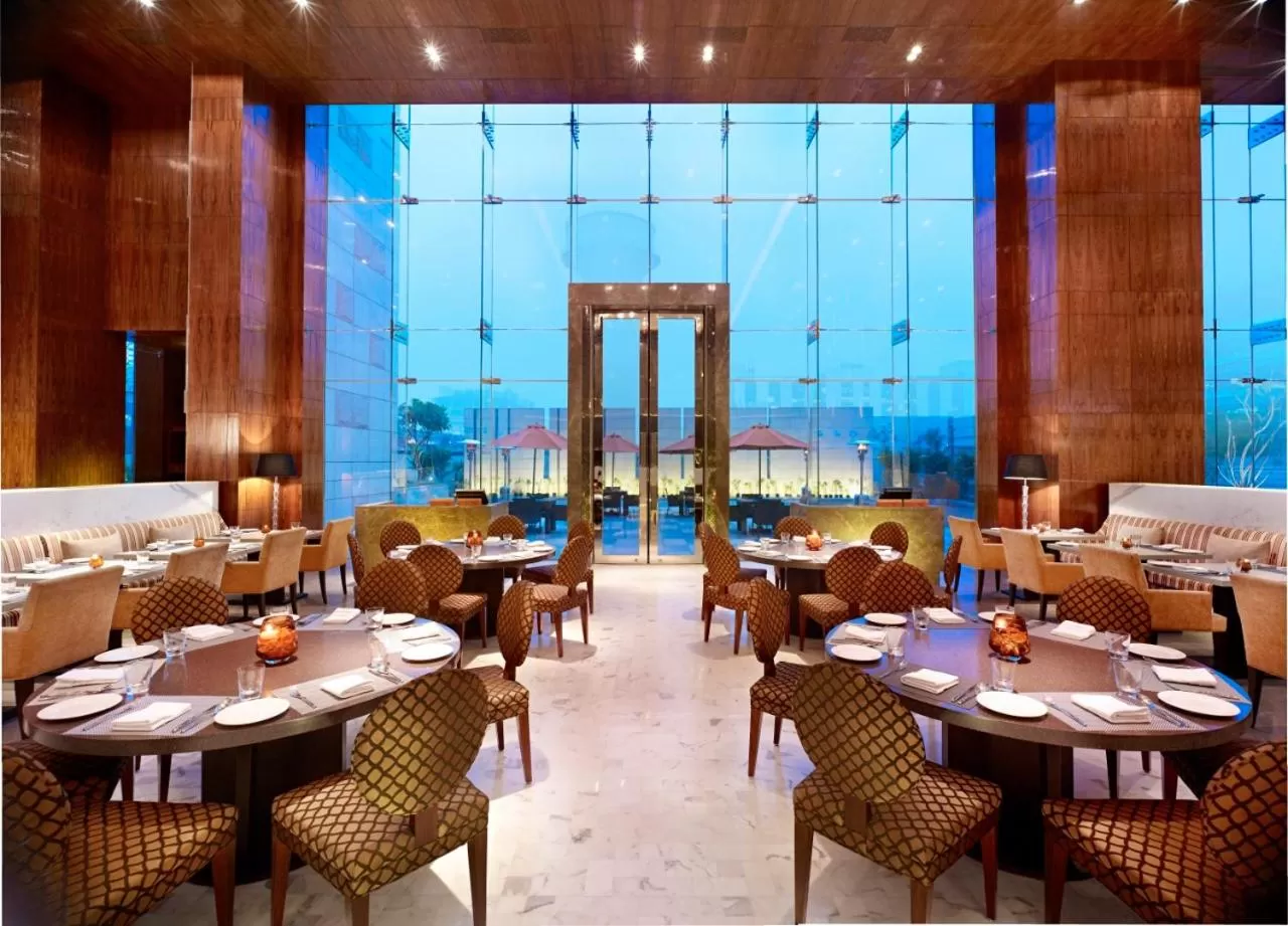 Restaurant/places to eat in Taj City Centre Gurugram