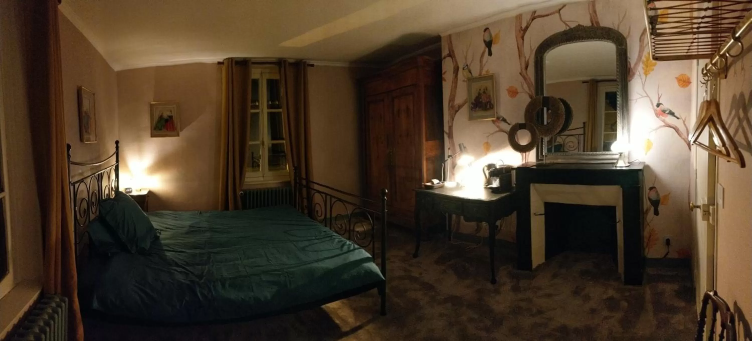 Property building in Le Grand Barrois