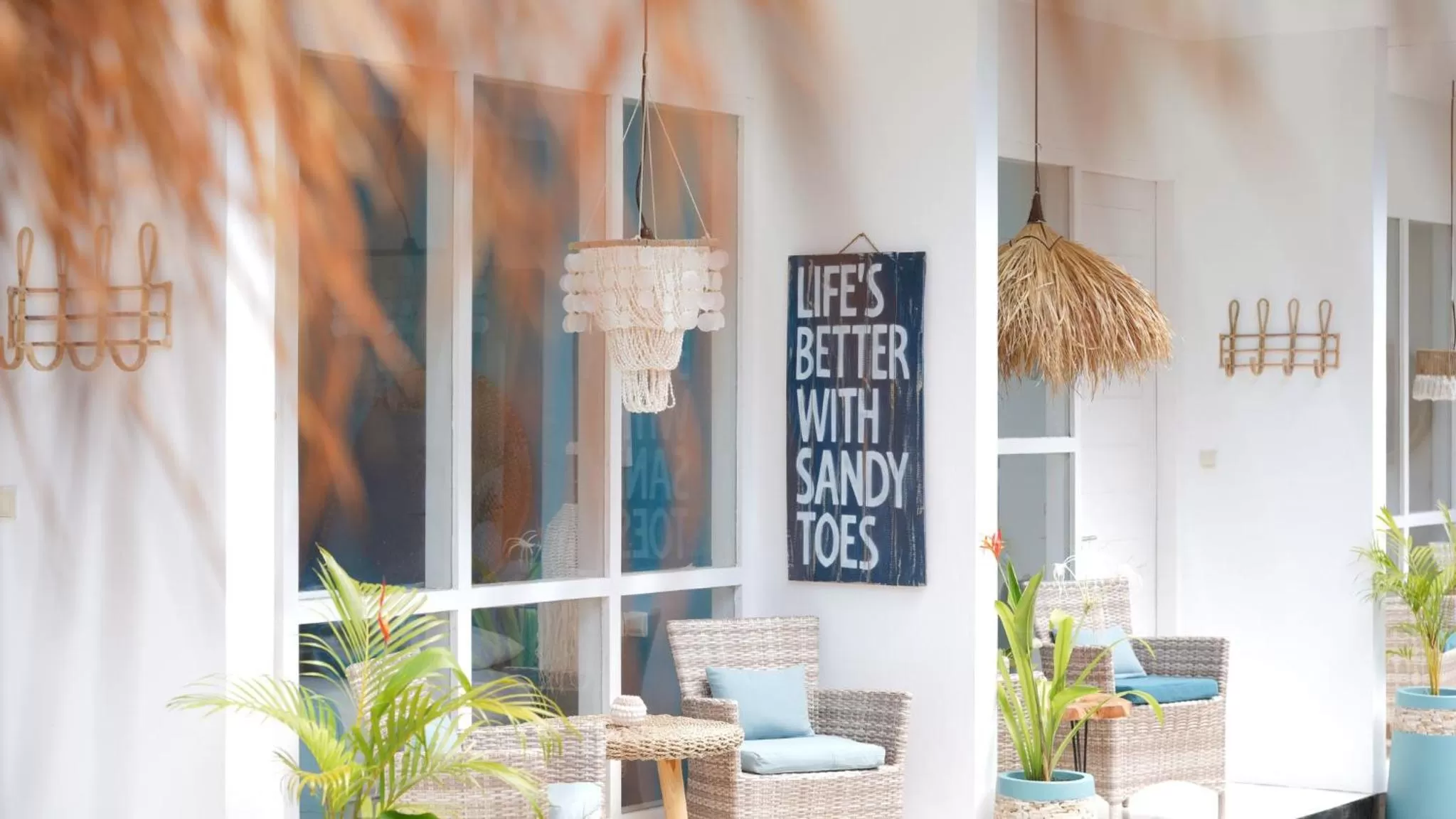 Logo/Certificate/Sign in The White Bay