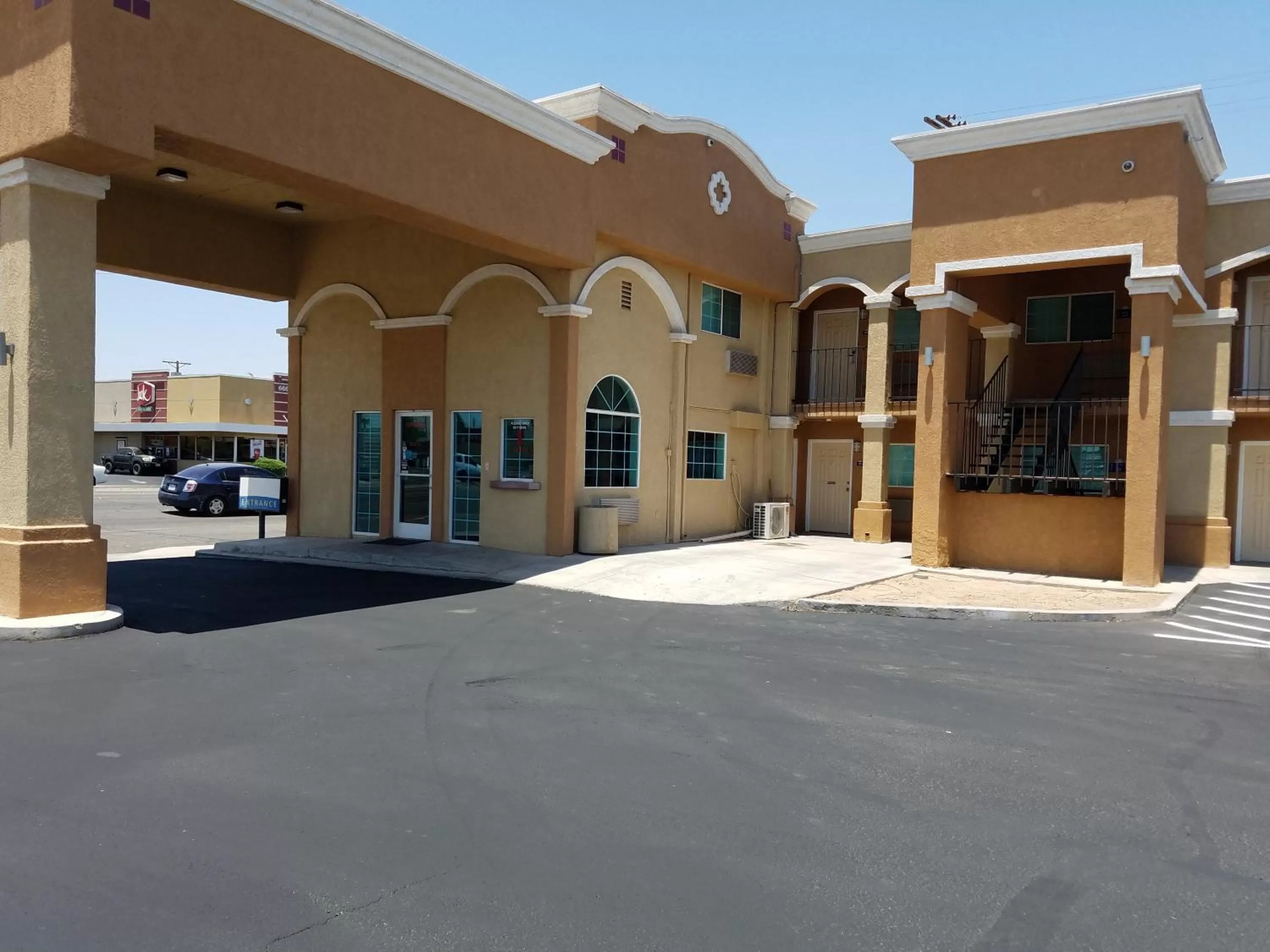 Property building in Days Inn by Wyndham El Centro