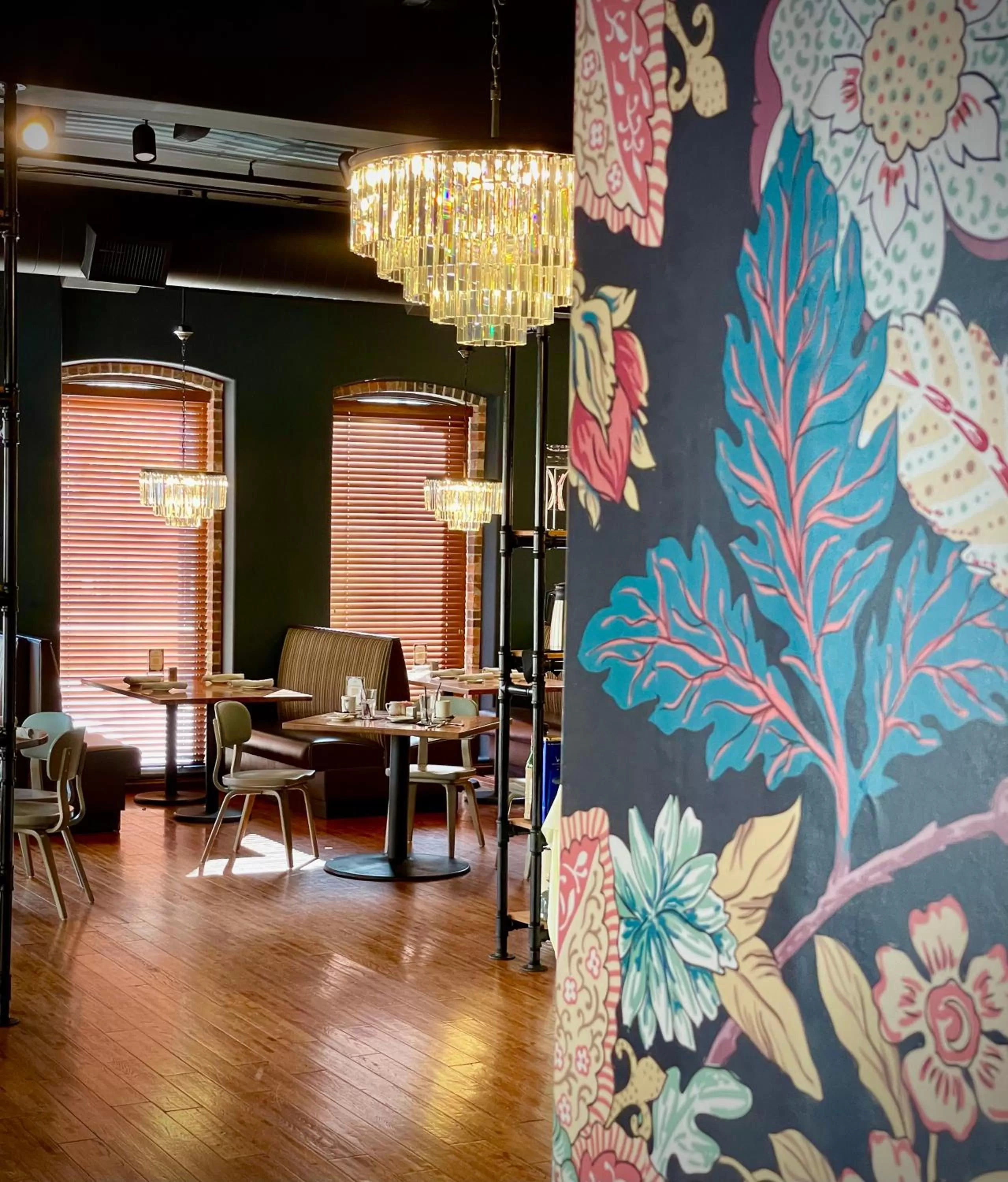 Restaurant/places to eat in voco The Tiger Hotel, Columbia, MO by IHG