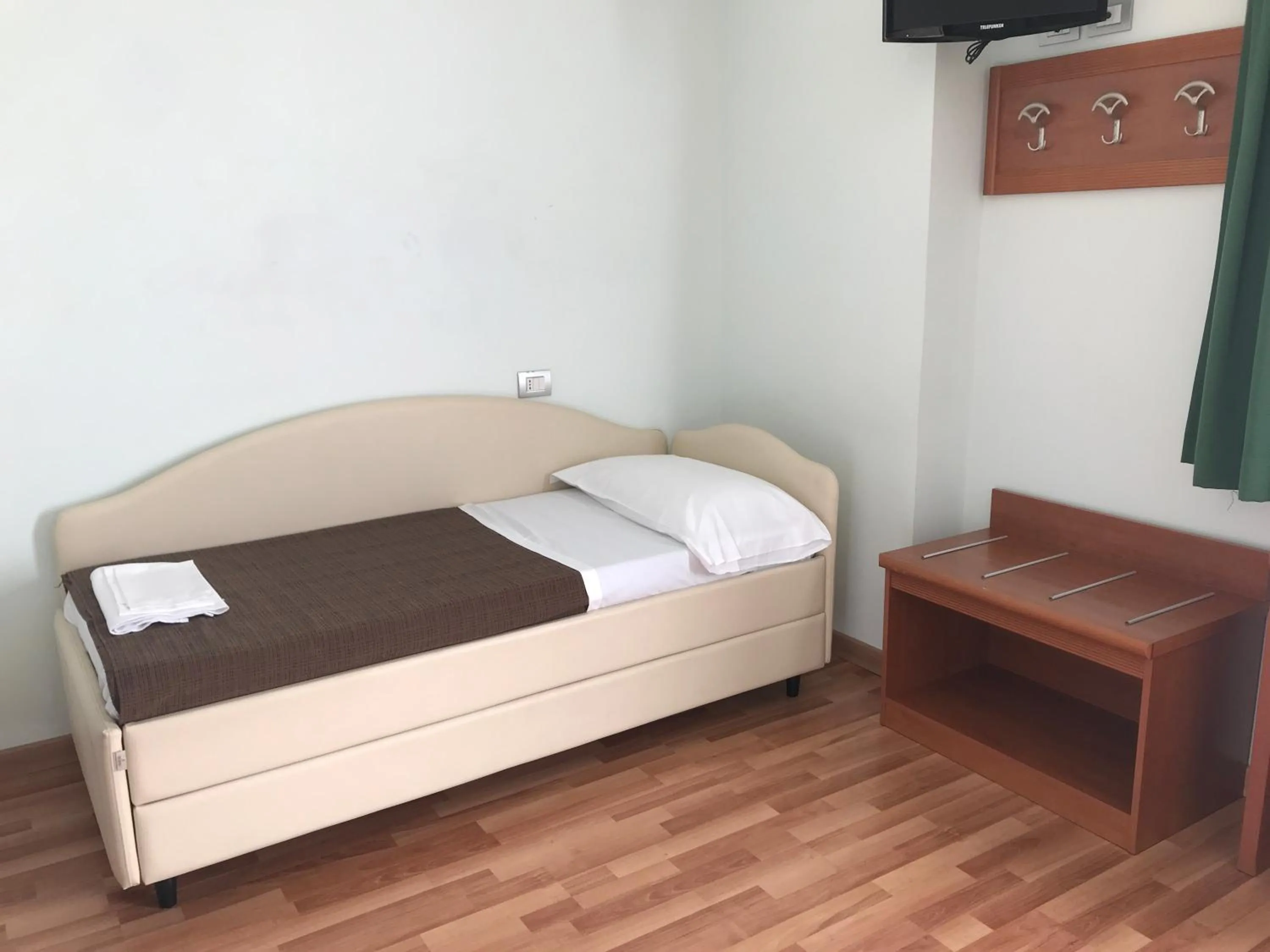 Bed in Hotel Donnini