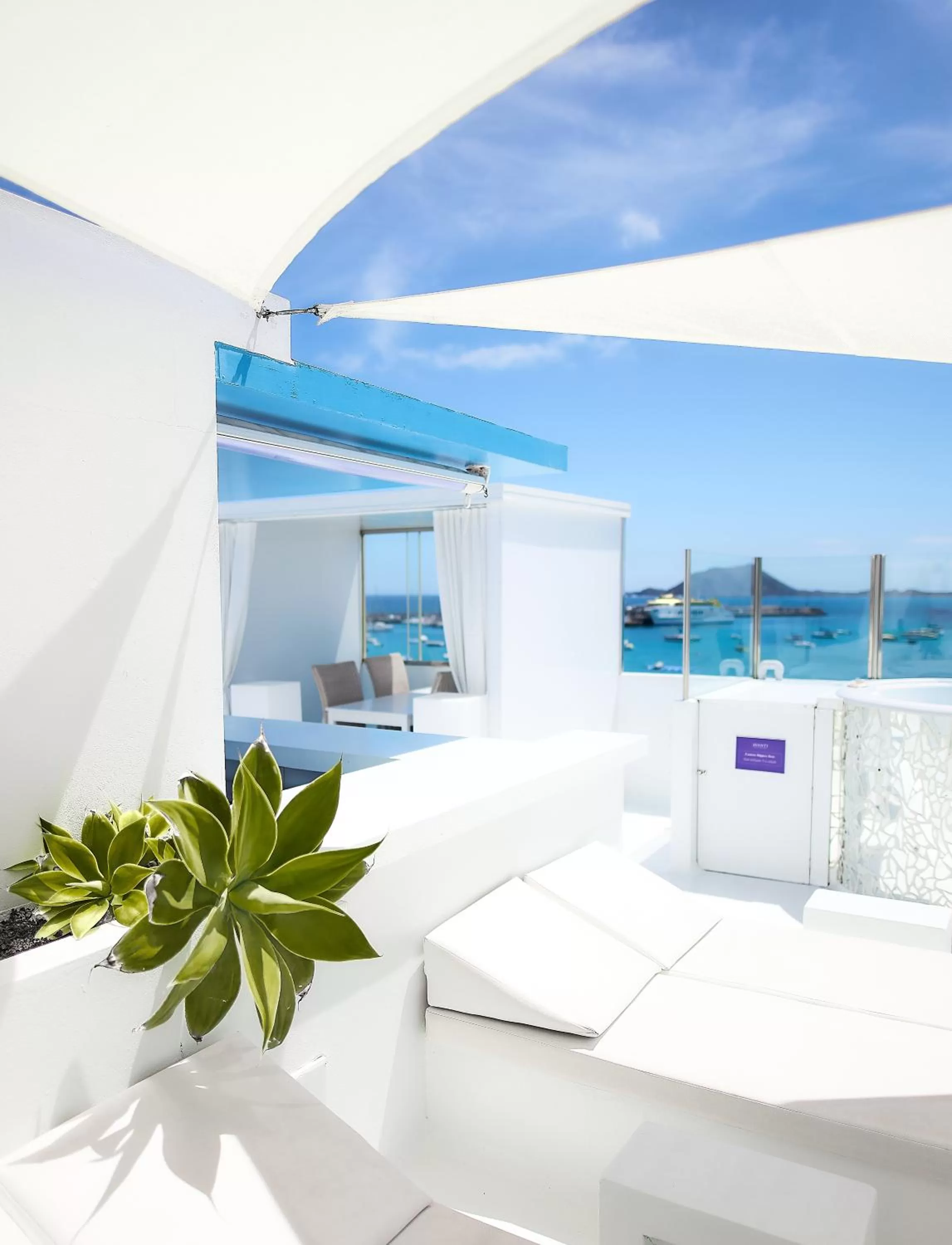 Sea view, Bed in AVANTI Lifestyle Hotel - Only Adults