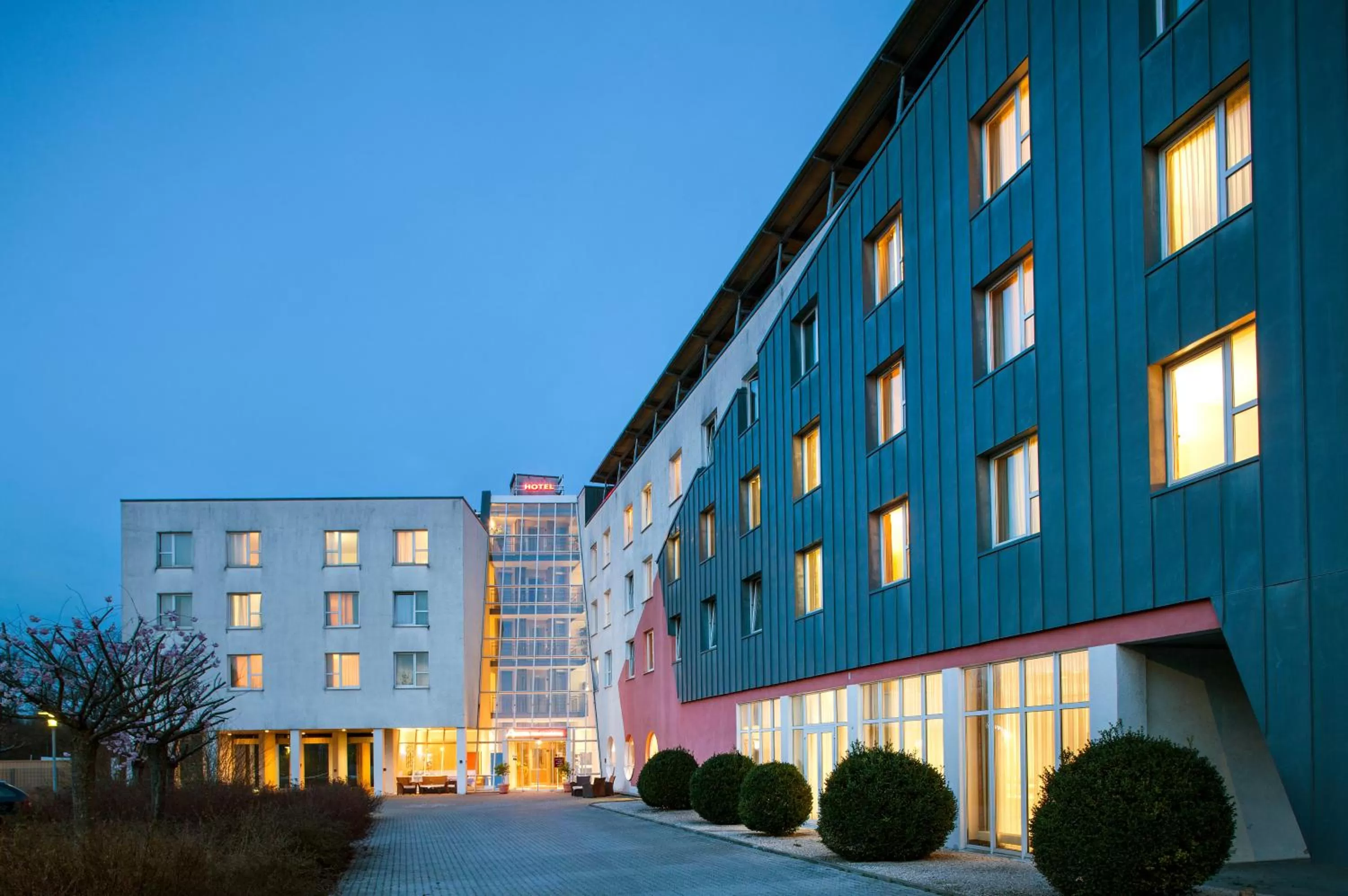 Facade/entrance in Vienna House Easy by Wyndham Landsberg