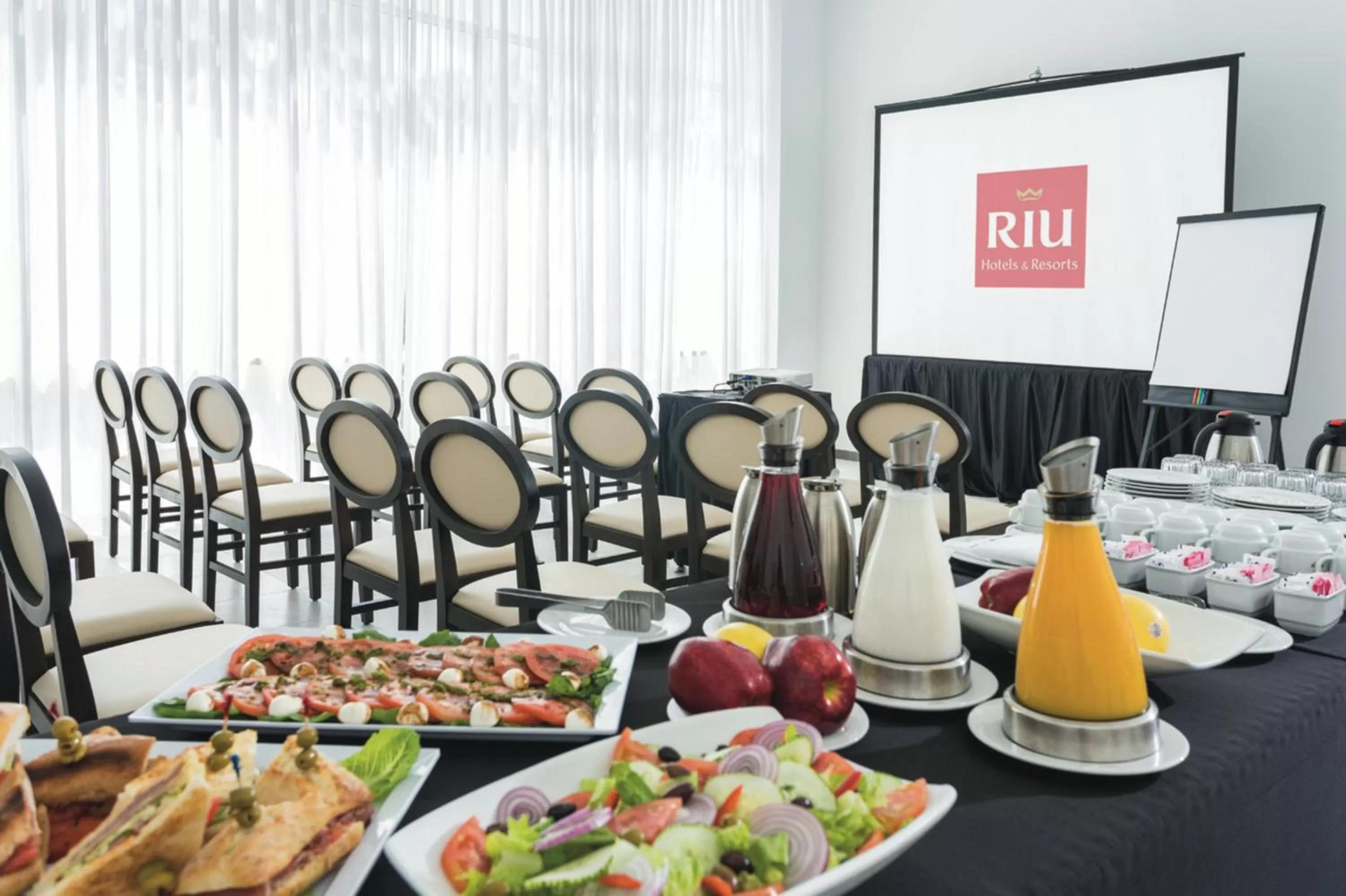 Area and facilities in Riu Plaza Miami Beach