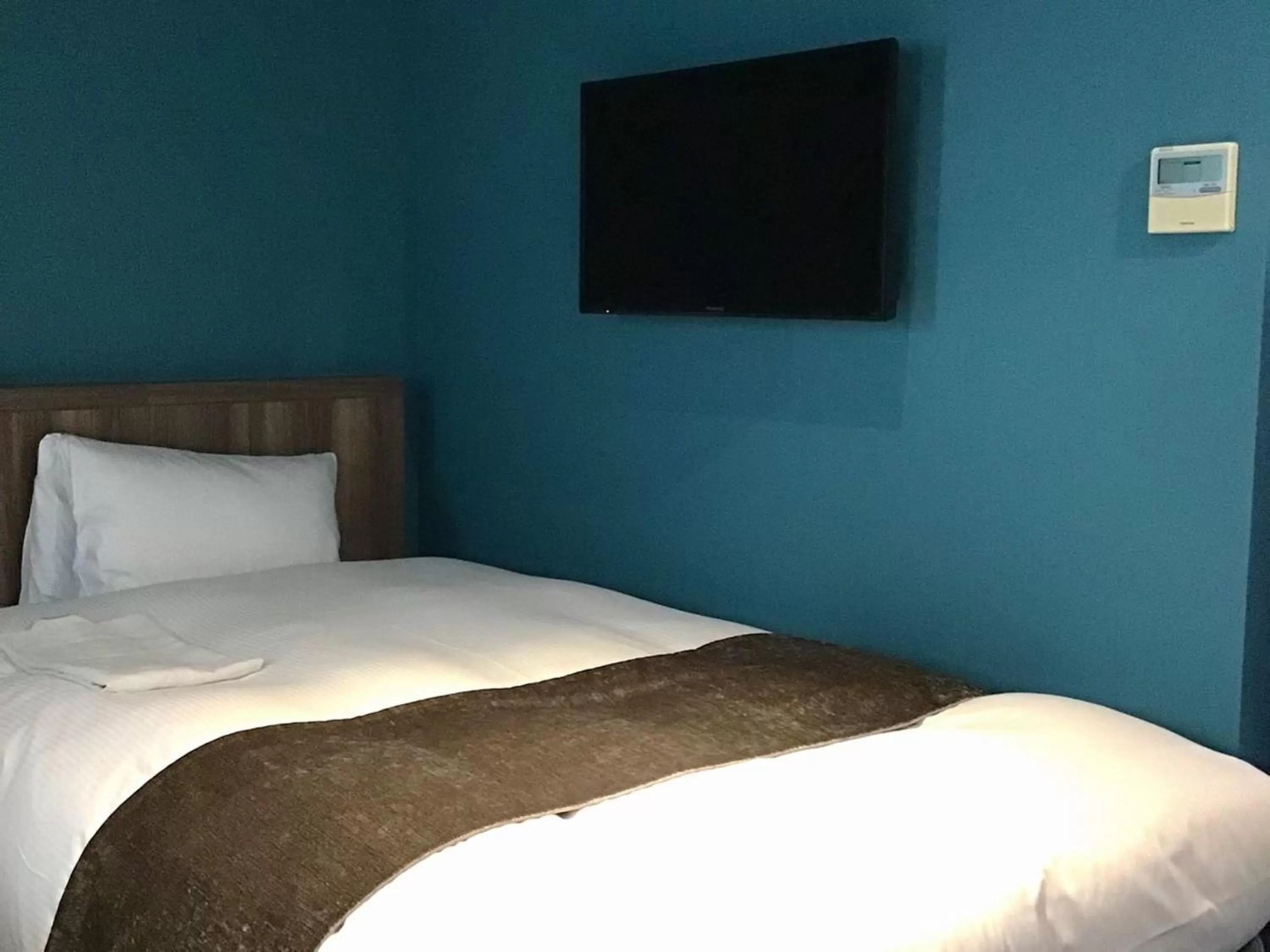 Bed in Matsue Urban Hotel