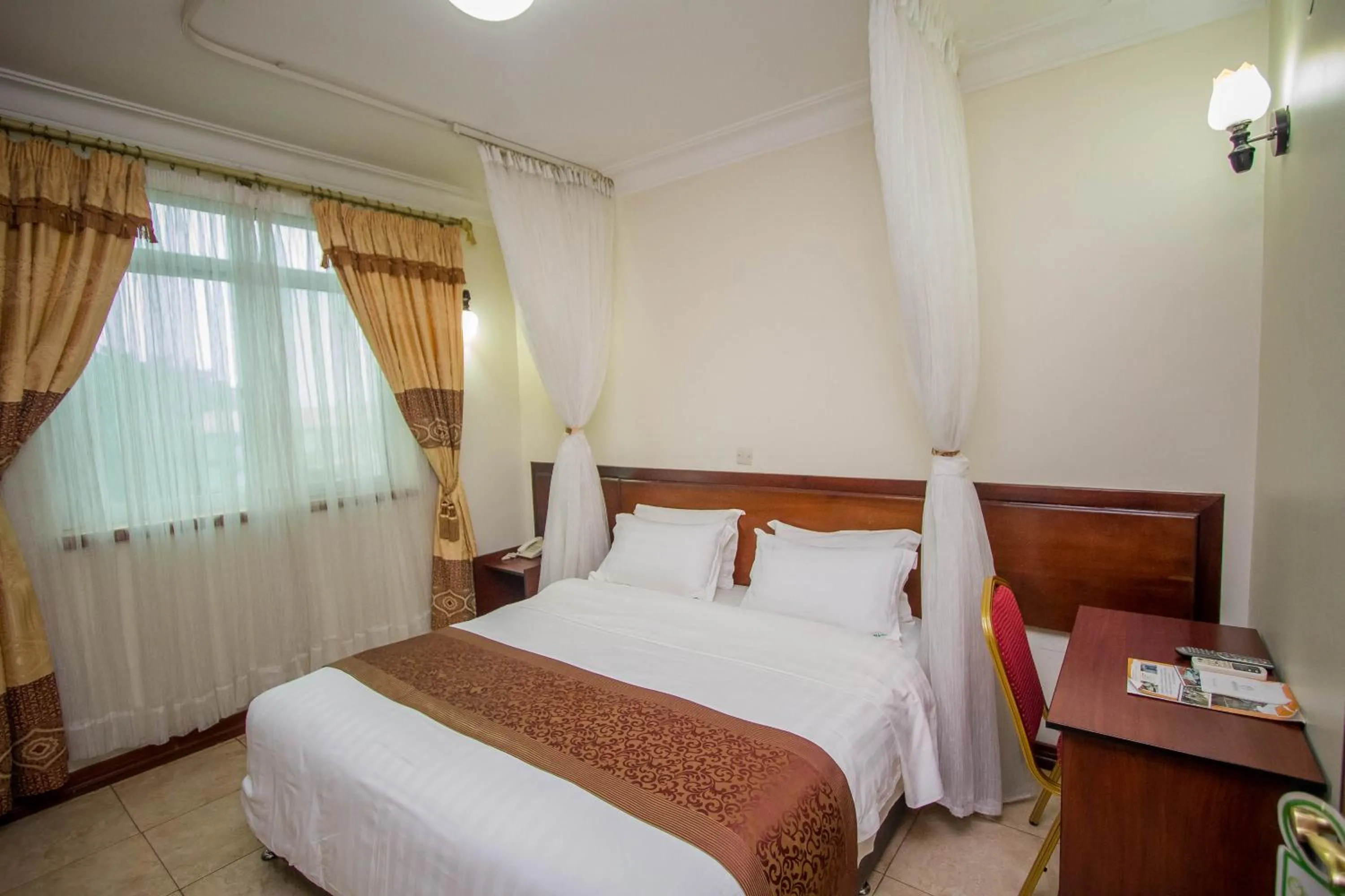 Photo of the whole room, Bed in Casa Miltu Hotel