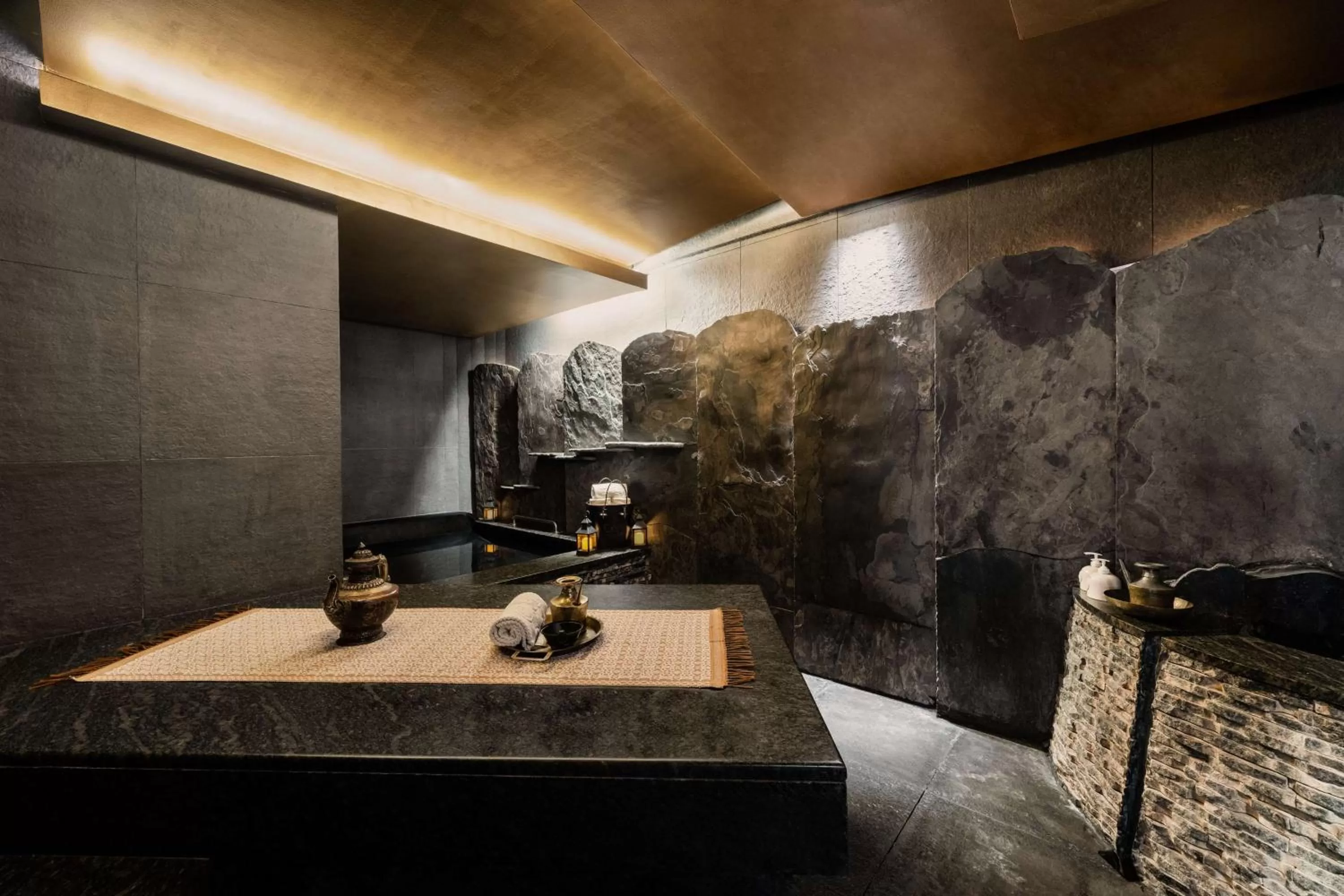 Activities in Edsa Shangri-La, Manila