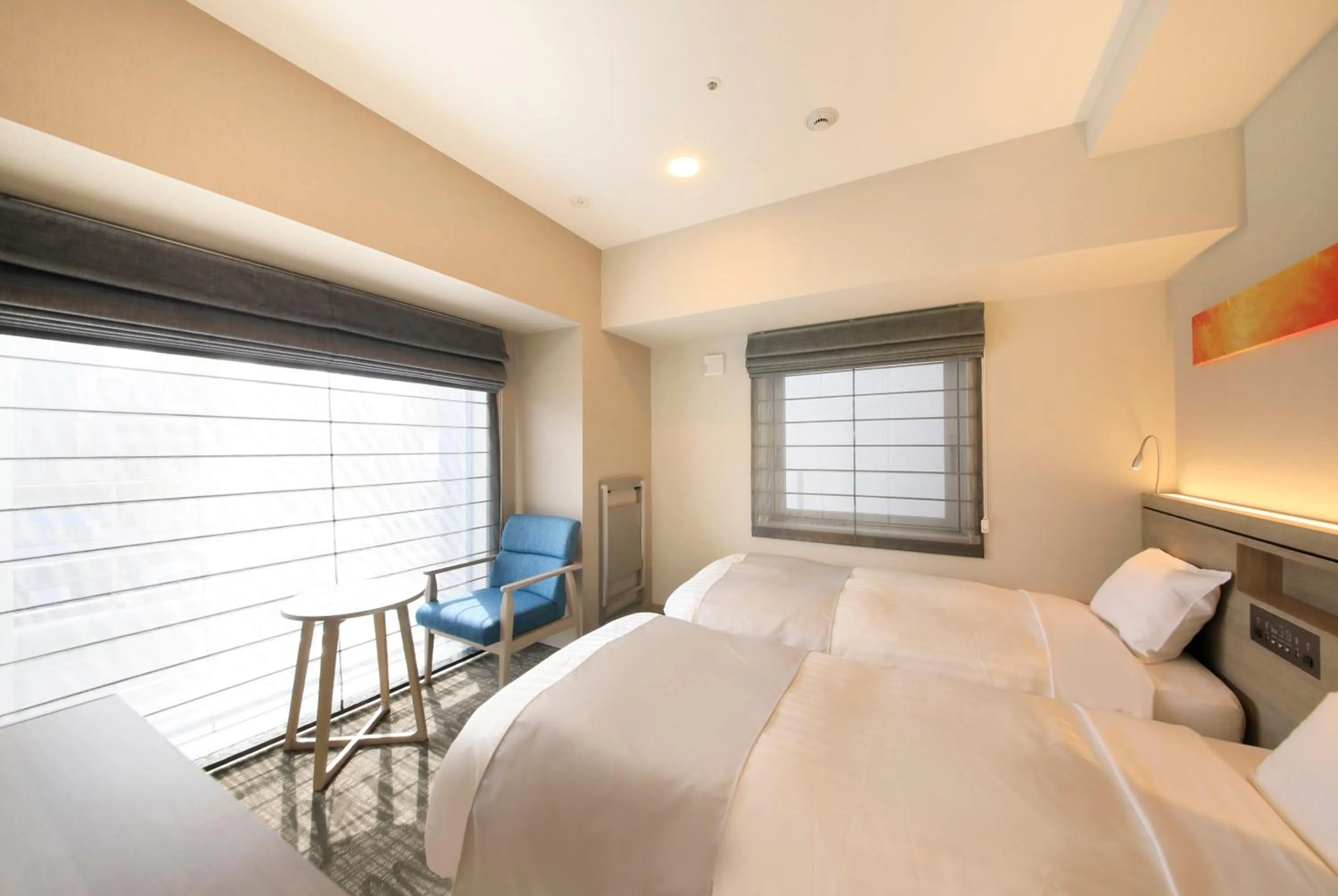 Photo of the whole room in S-peria Inn Osaka Hommachi