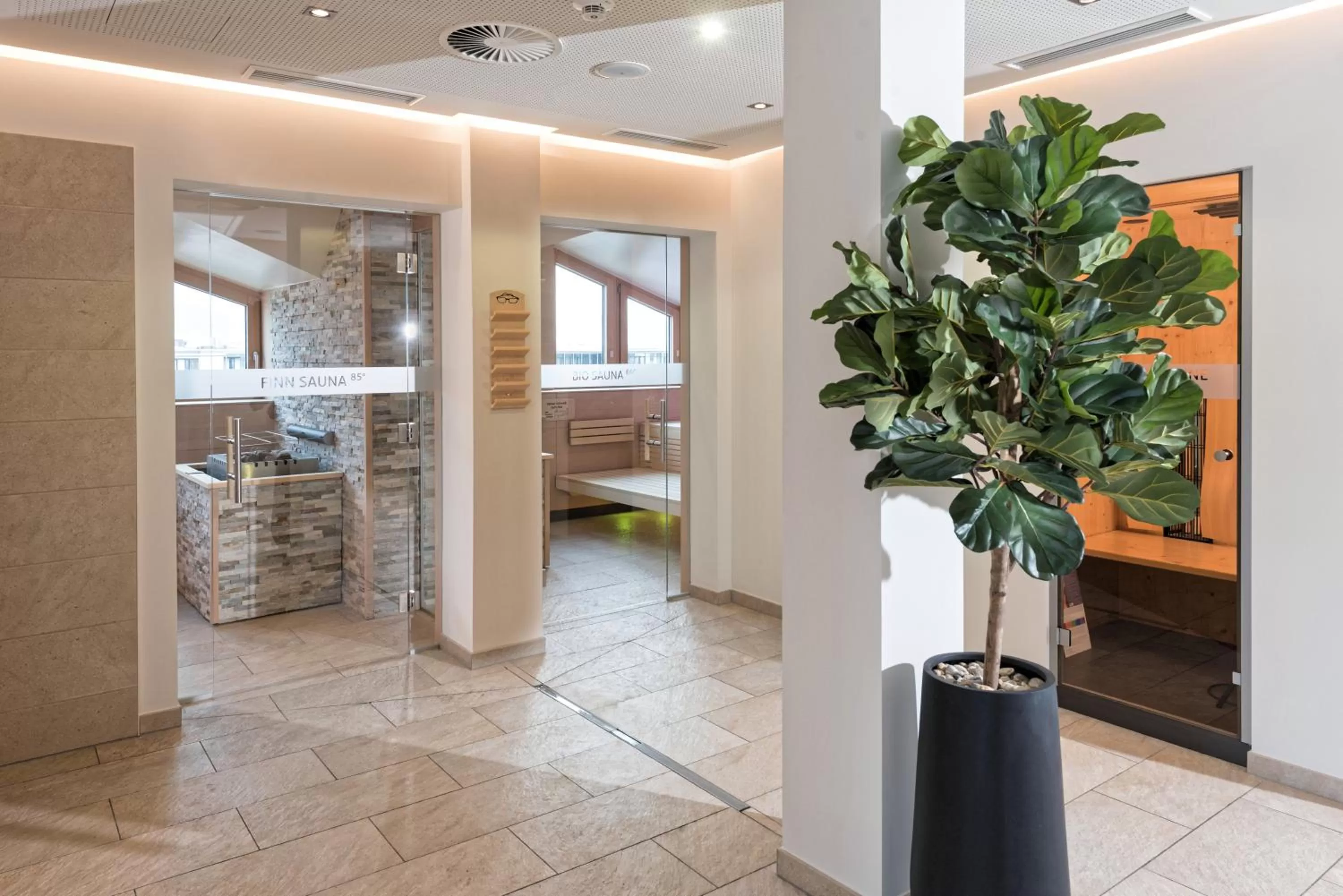 Spa and wellness centre/facilities in Alphotel Innsbruck