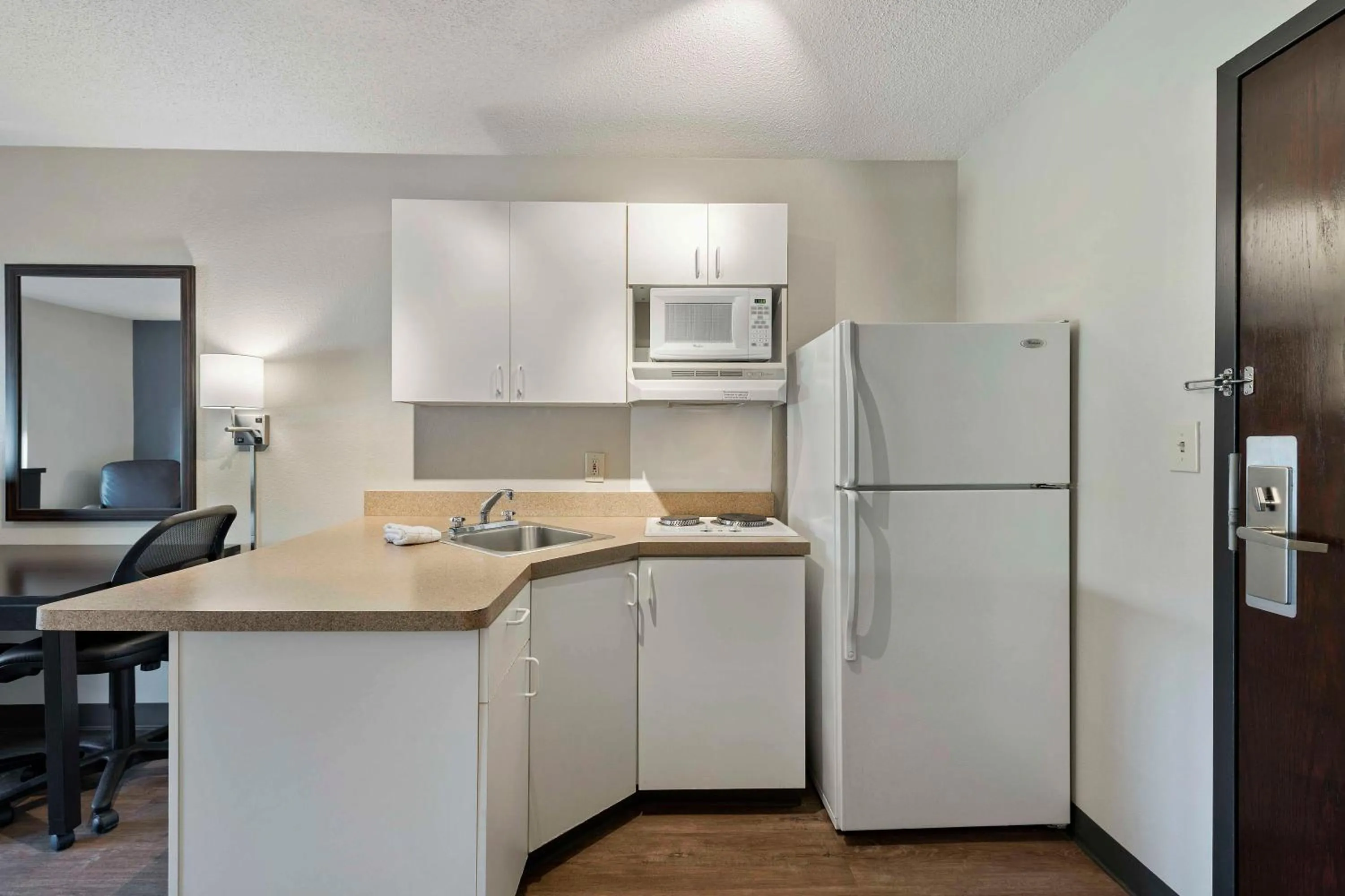 Kitchen or kitchenette in Extended Stay America Suites - Charlotte - University Place