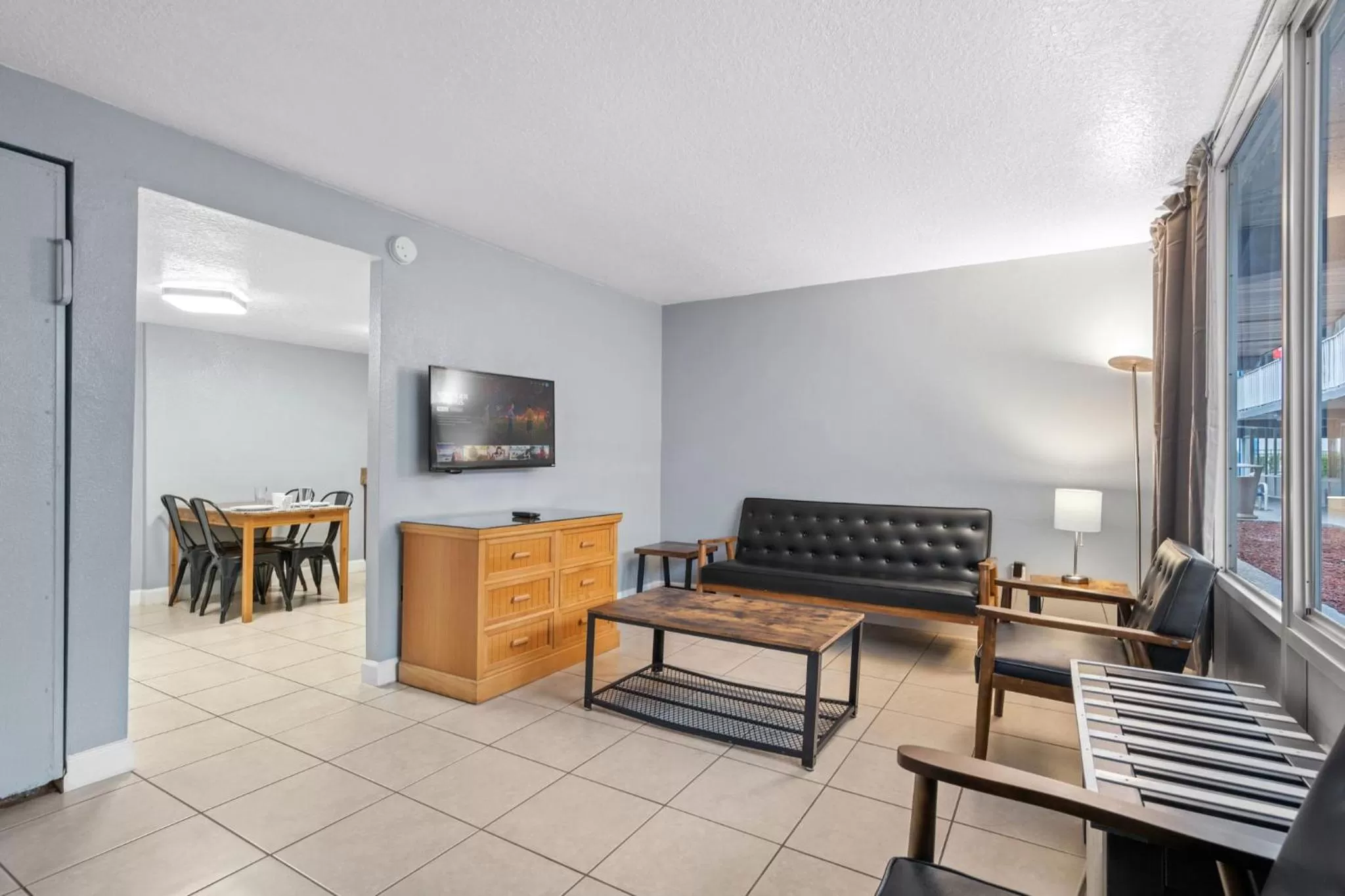 TV and multimedia in Celebration Suites