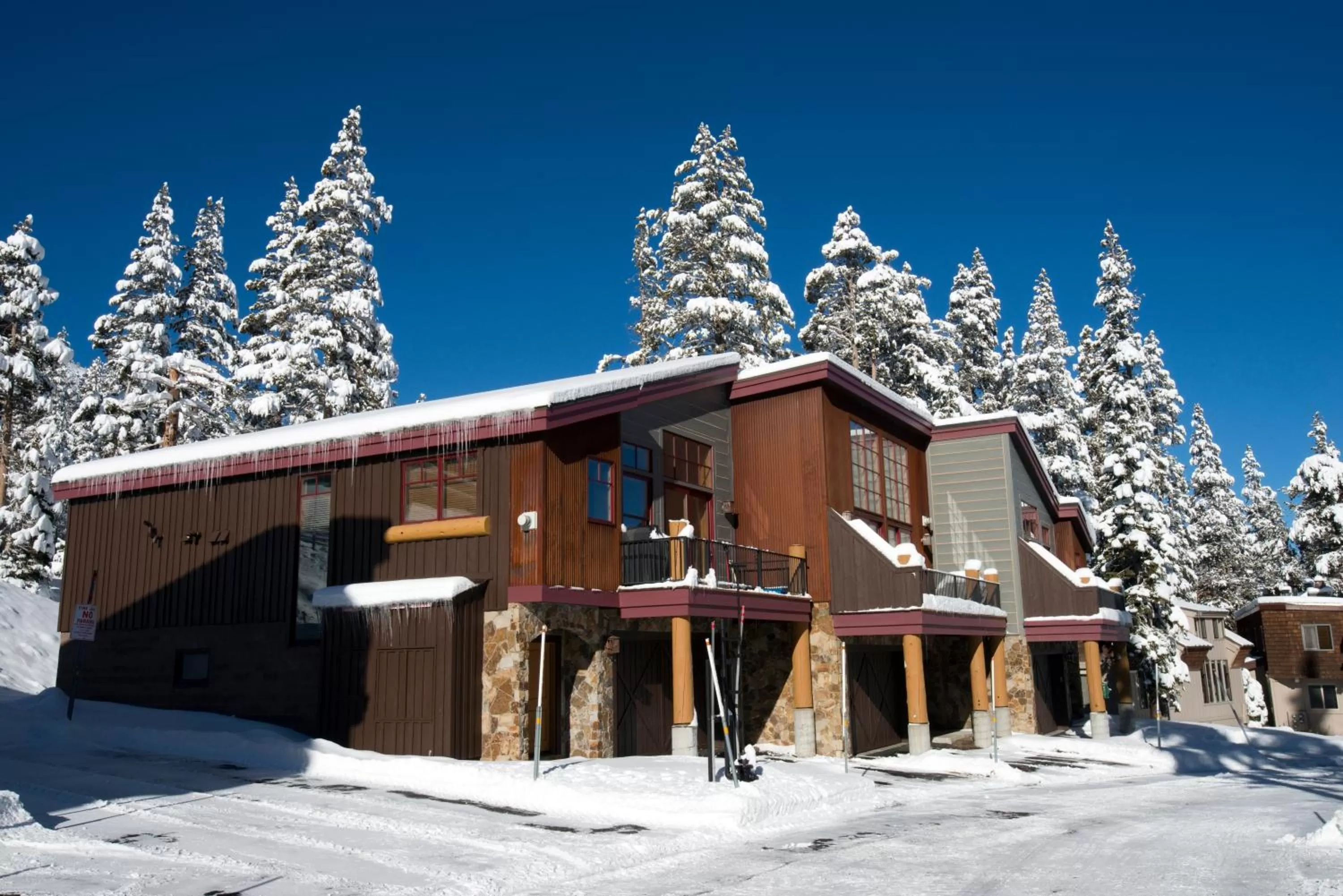 Facade/entrance in Kirkwood Mountain Resort Properties