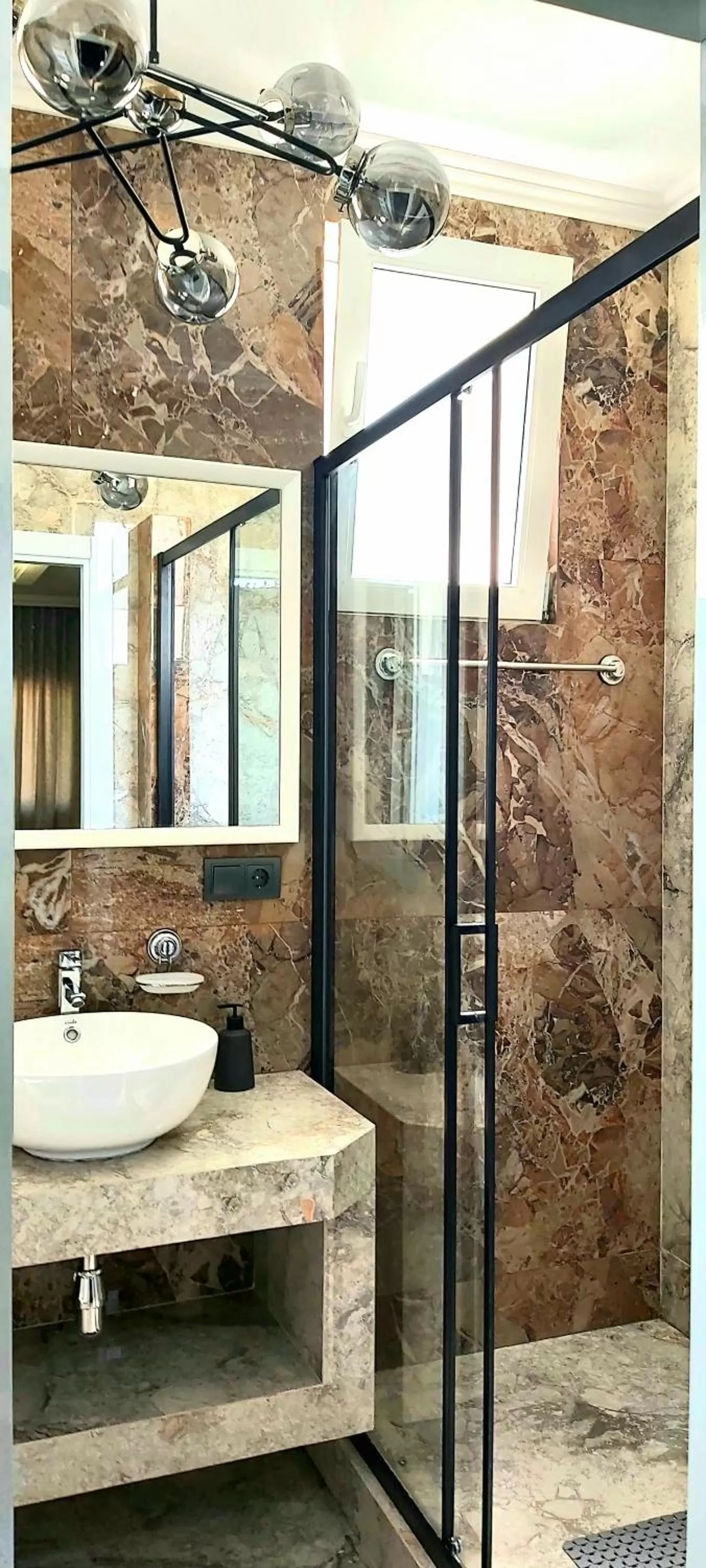 Bathroom in White House