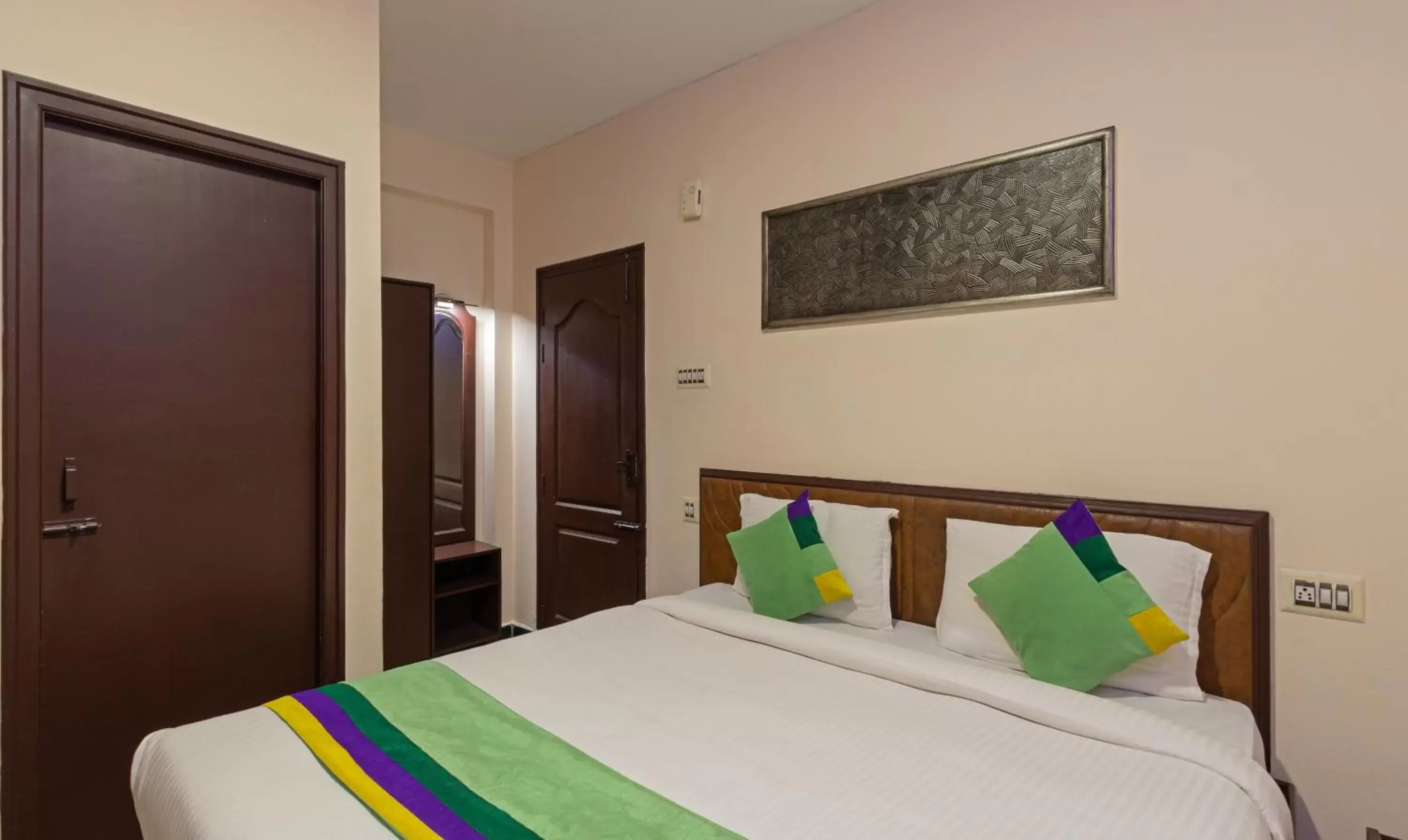 Economy Room in Treebo Kodai Kings Park, 650 M From Kodai Lake Economy Room in Treebo Kodai Kings Park, 650 M From Kodai Lake