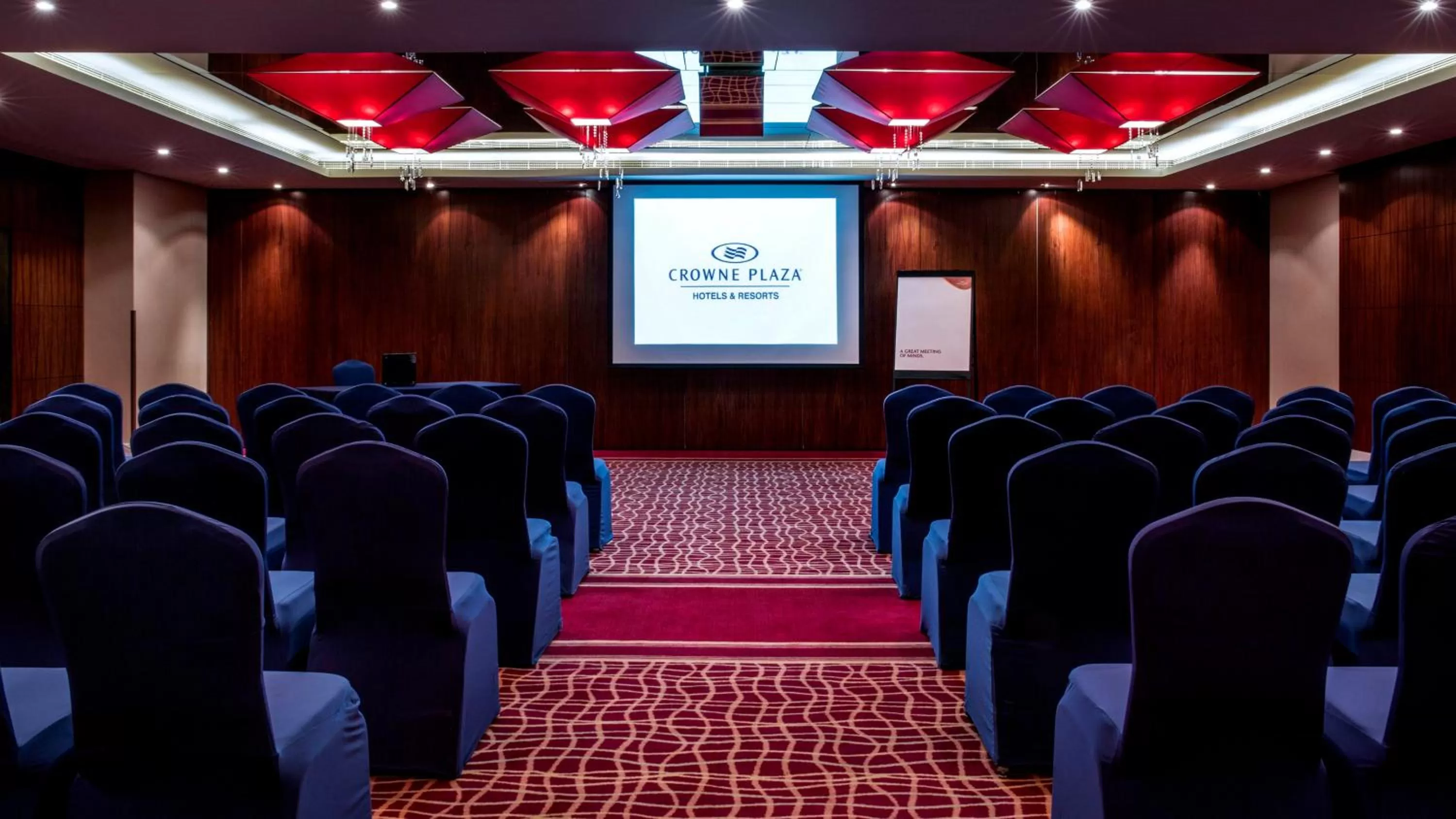 Meeting/conference room in Crowne Plaza Dubai Deira by IHG