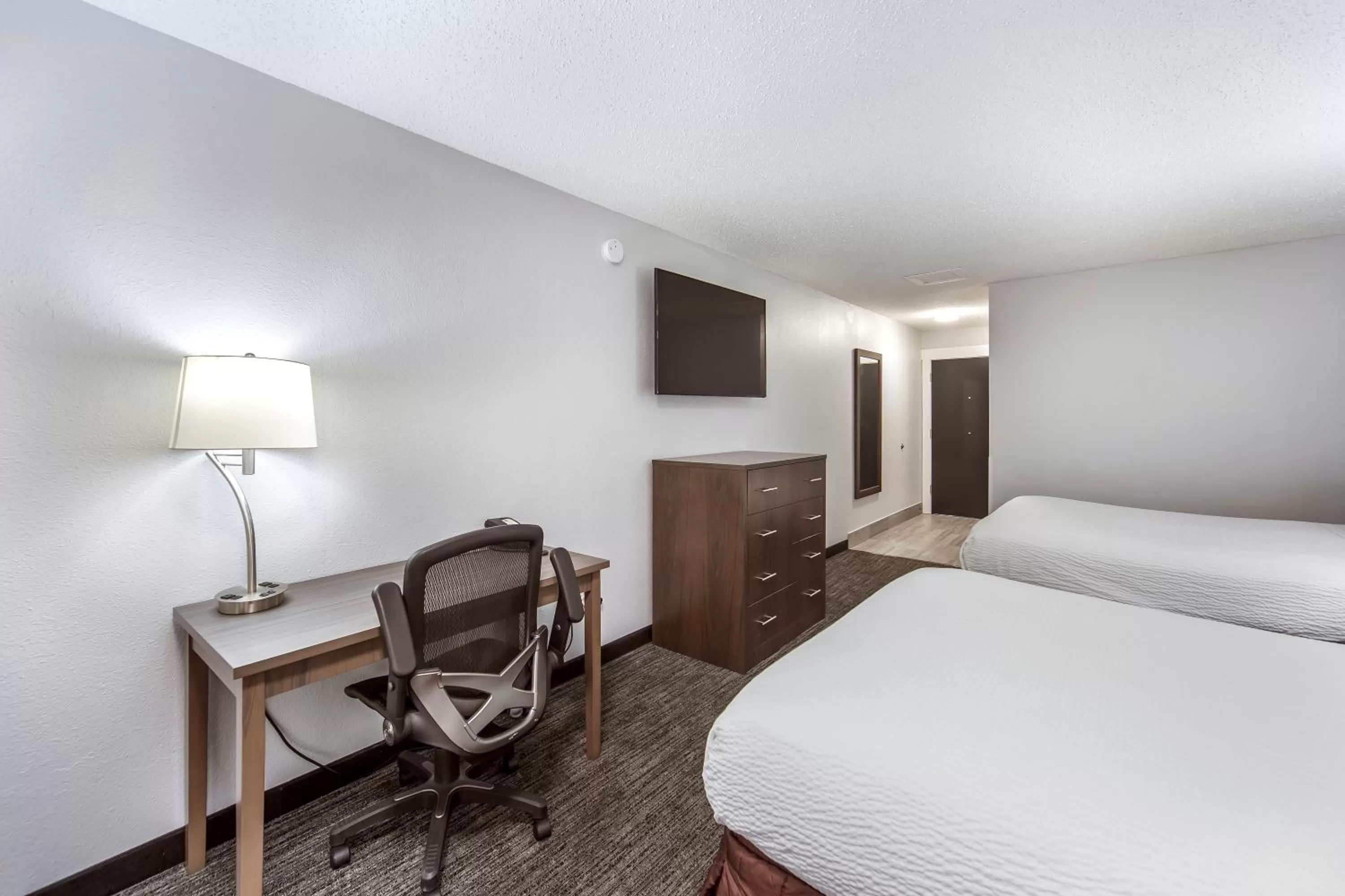 Bed in Red Lion Inn & Suites Grants Pass