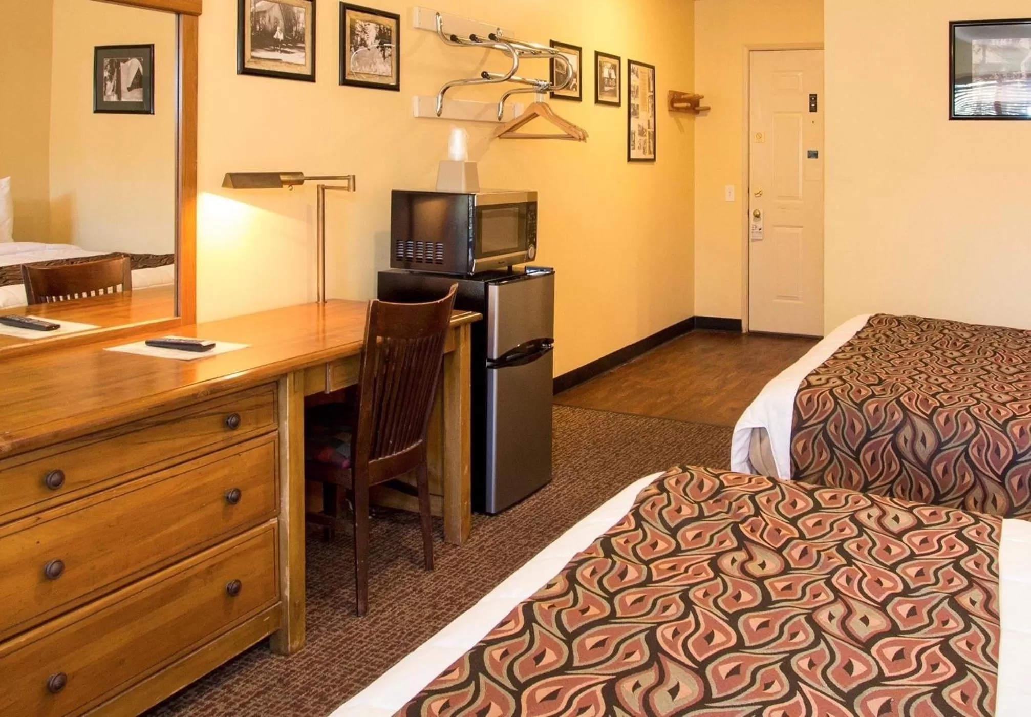 TV/Entertainment Center in Holiday Haus