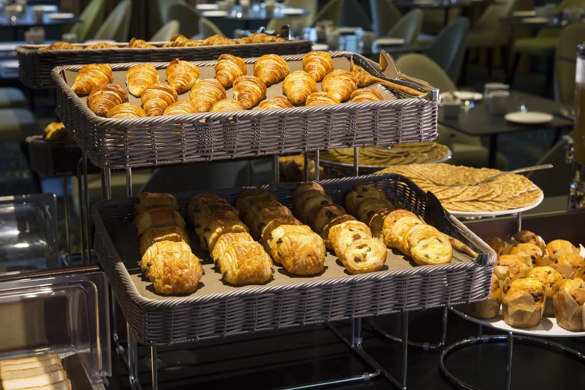 Food and drinks in Hôtel & SPA Oceania L'Univers Tours