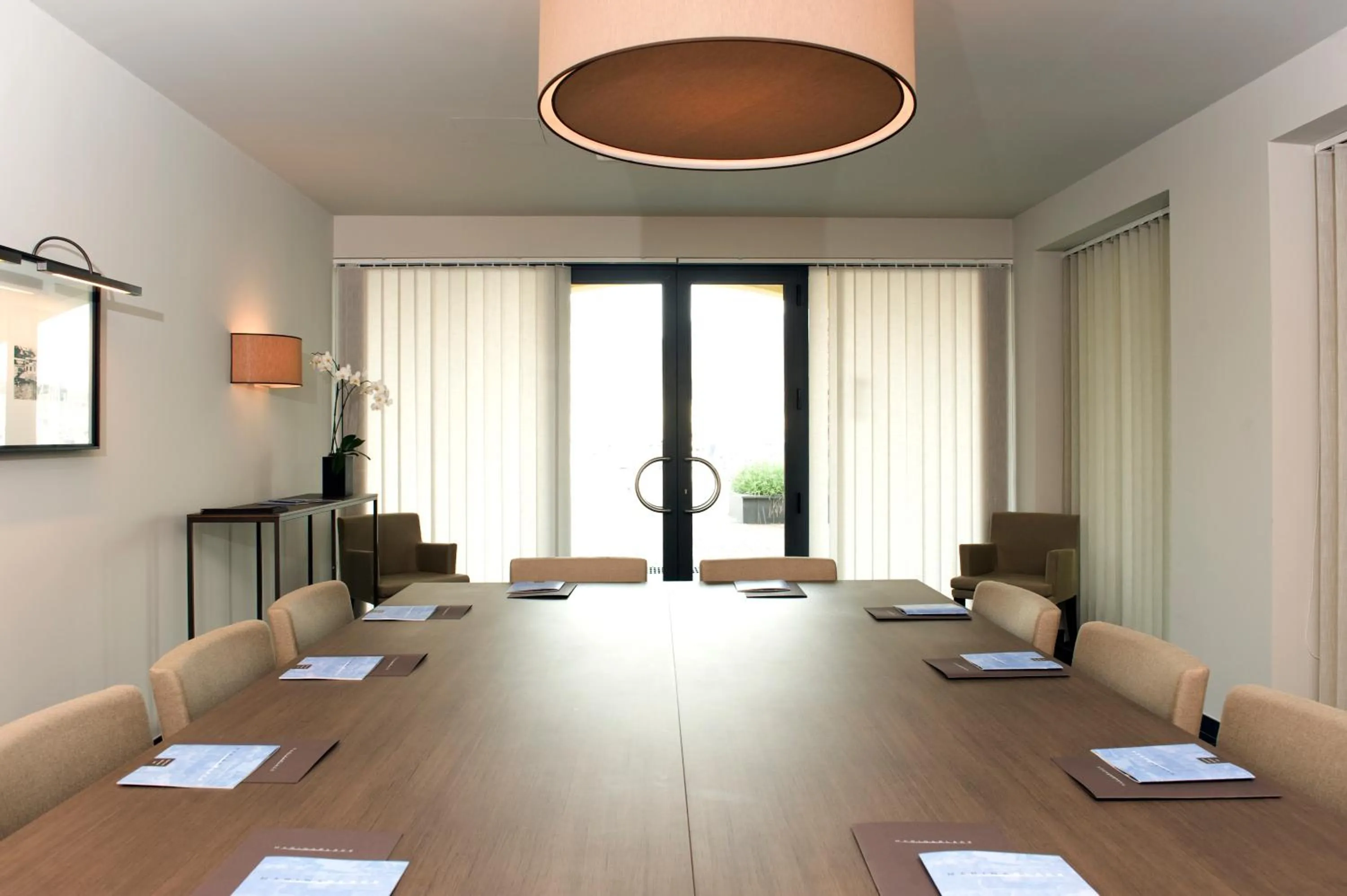 Business facilities in Marina Place Resort