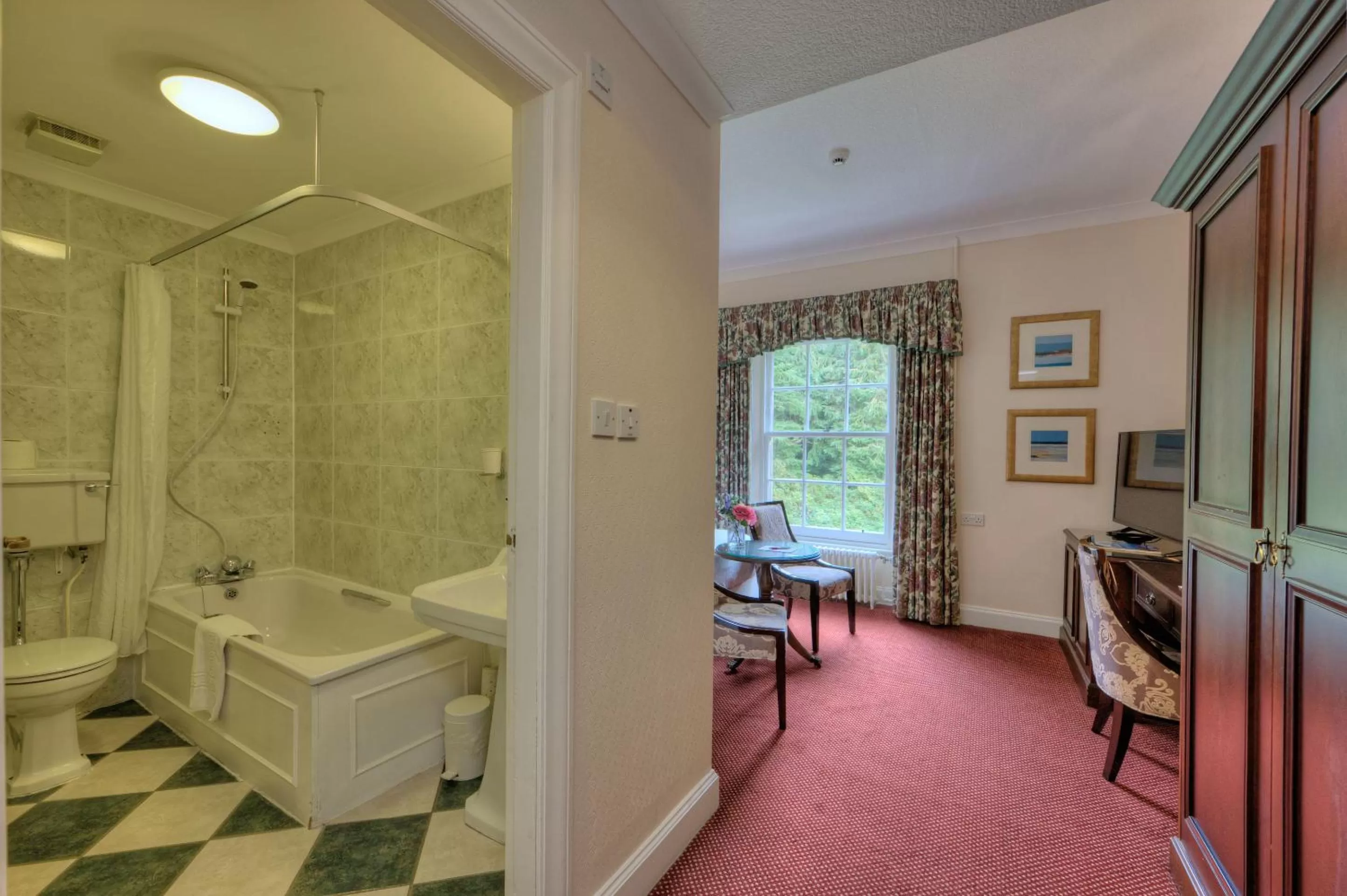 Bathroom in Muthu Newton Hotel (Near Inverness Airport)