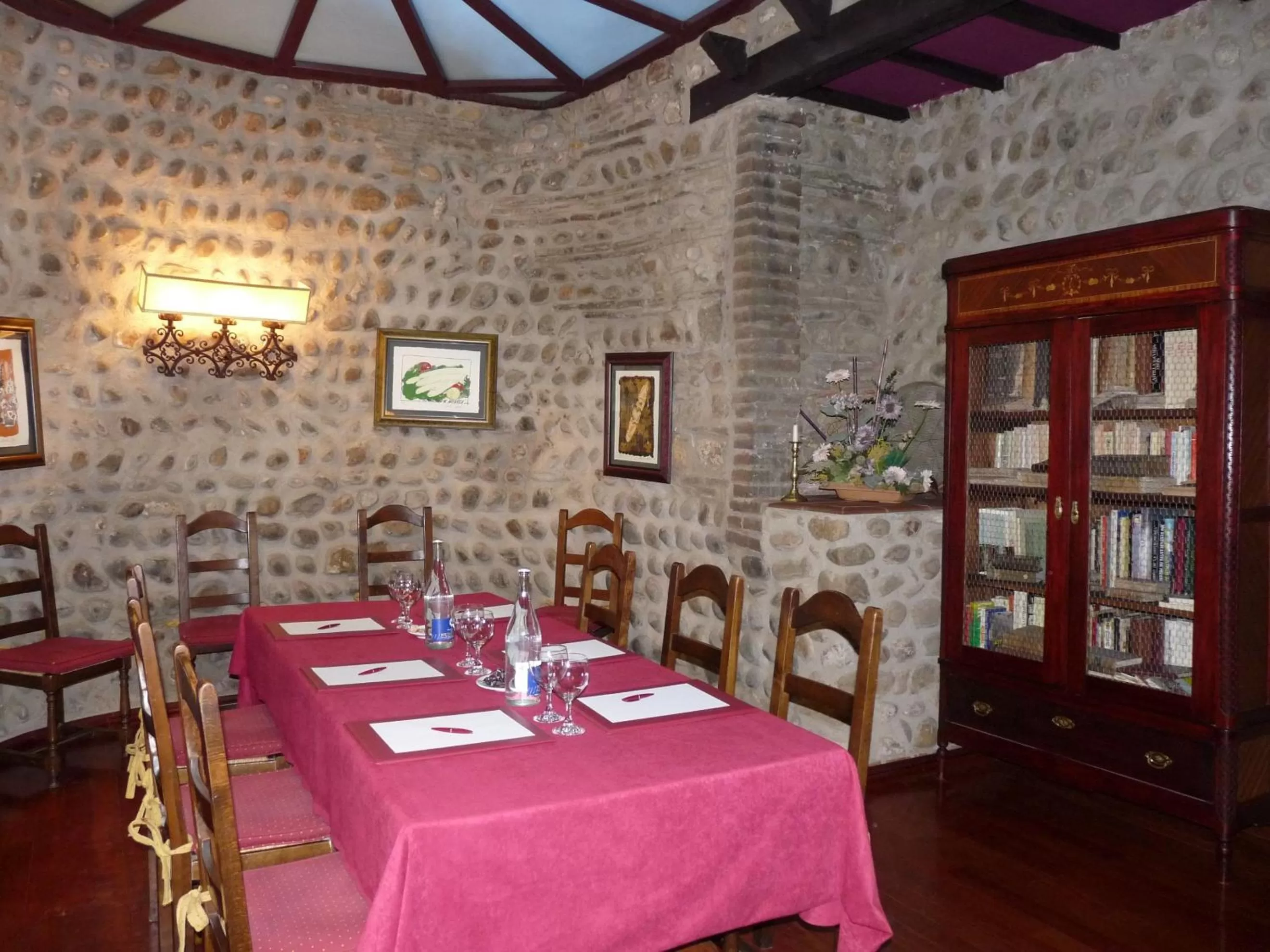 Business facilities in Hotel La Posada Regia