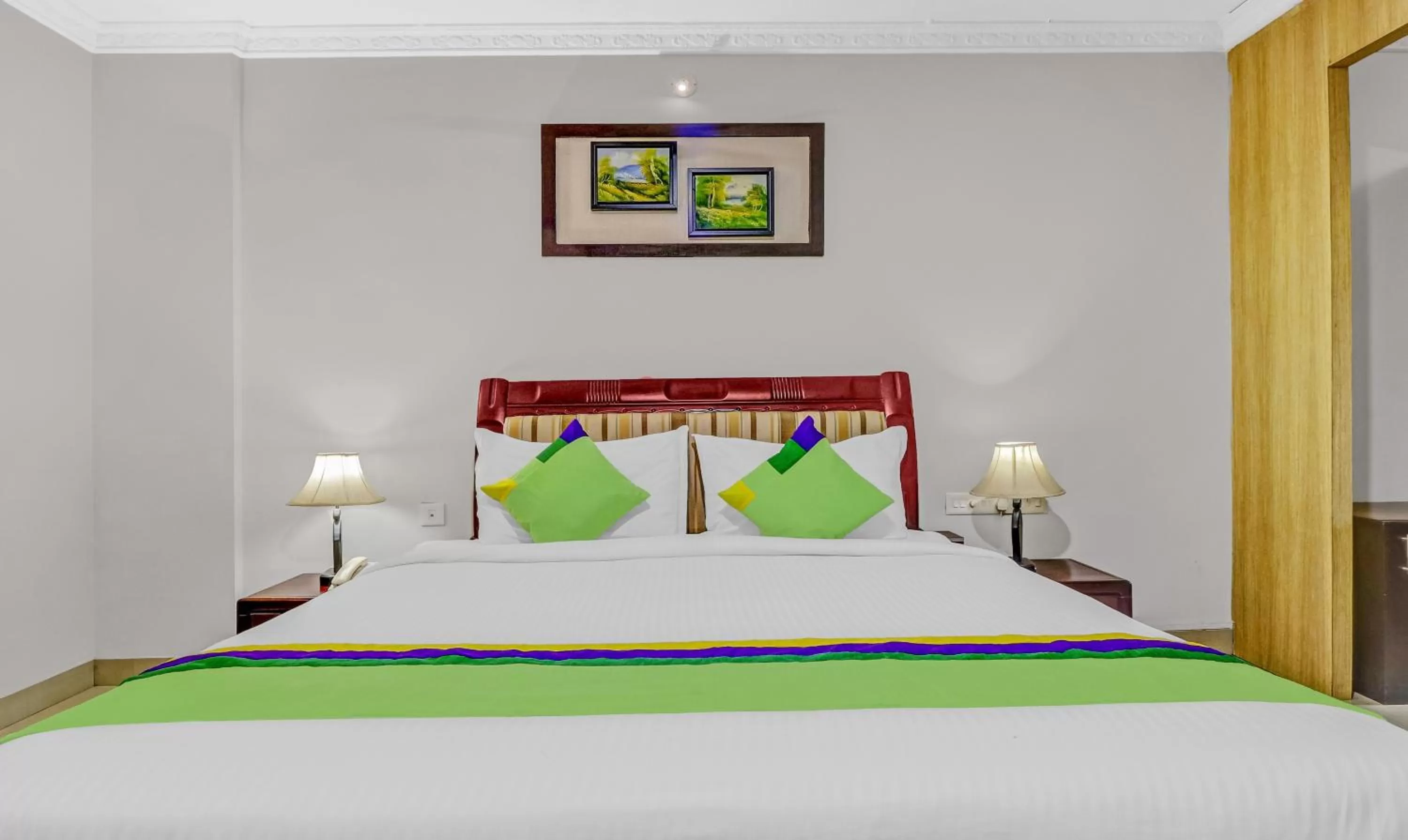 Bedroom, Bed in Treebo Symphony Hotels And Resorts Angamally