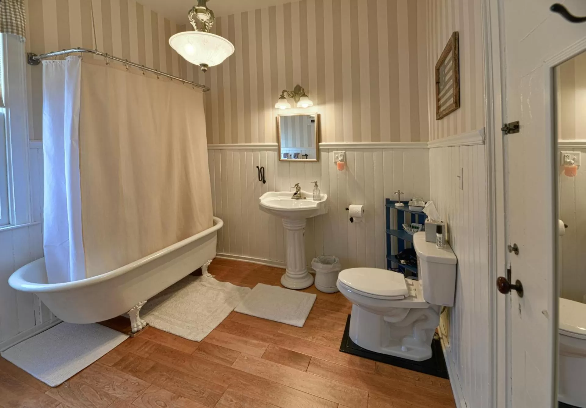 Bathroom in The Bed and Breakfast at Oliver Phelps