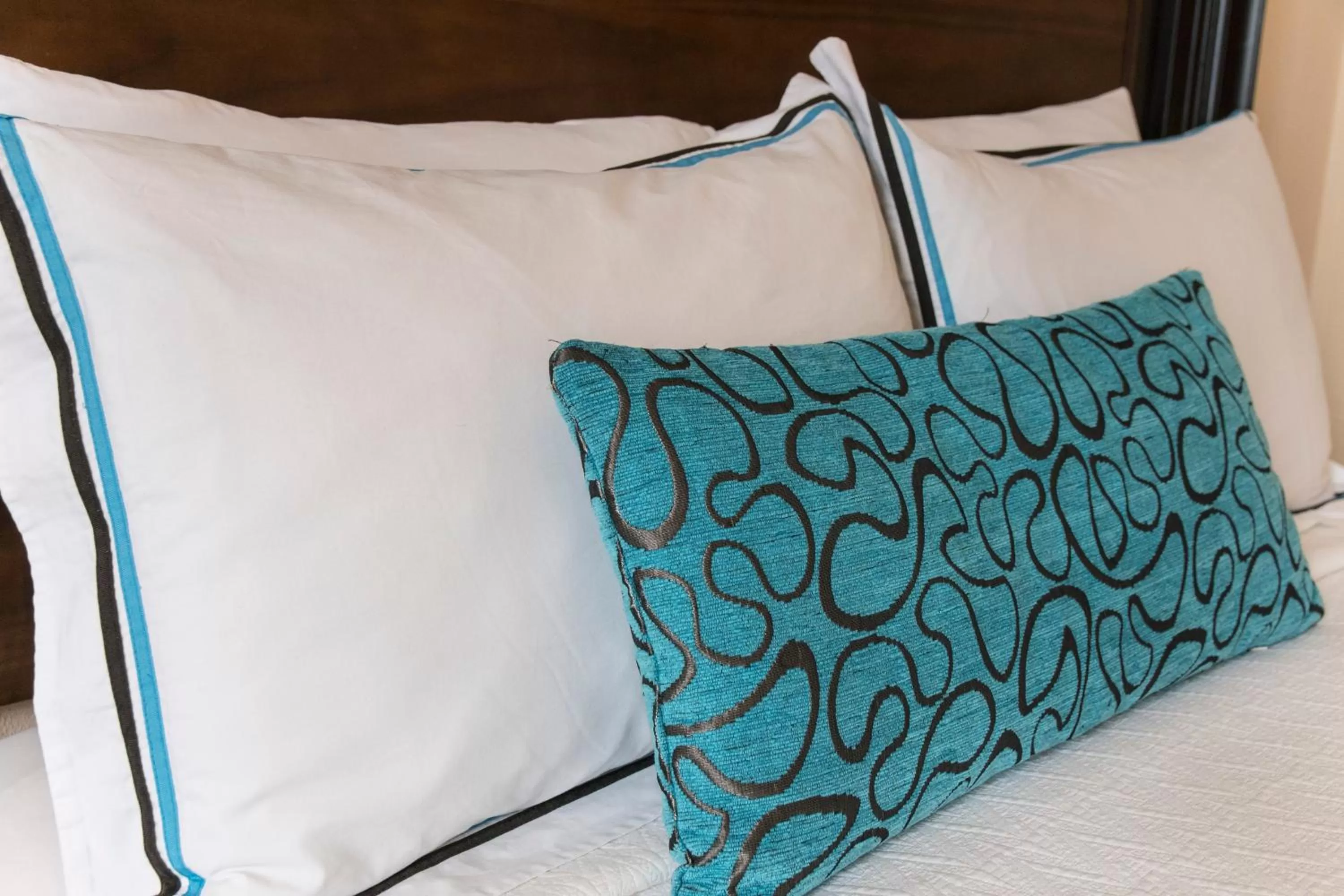 Bedroom, Bed in Hotel Morales Historical & Colonial Downtown Core