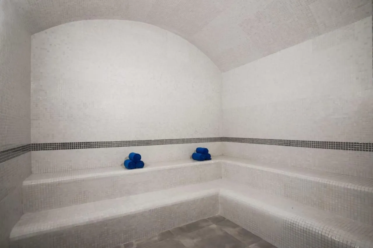 Steam room in Gloria Inn Riyadh