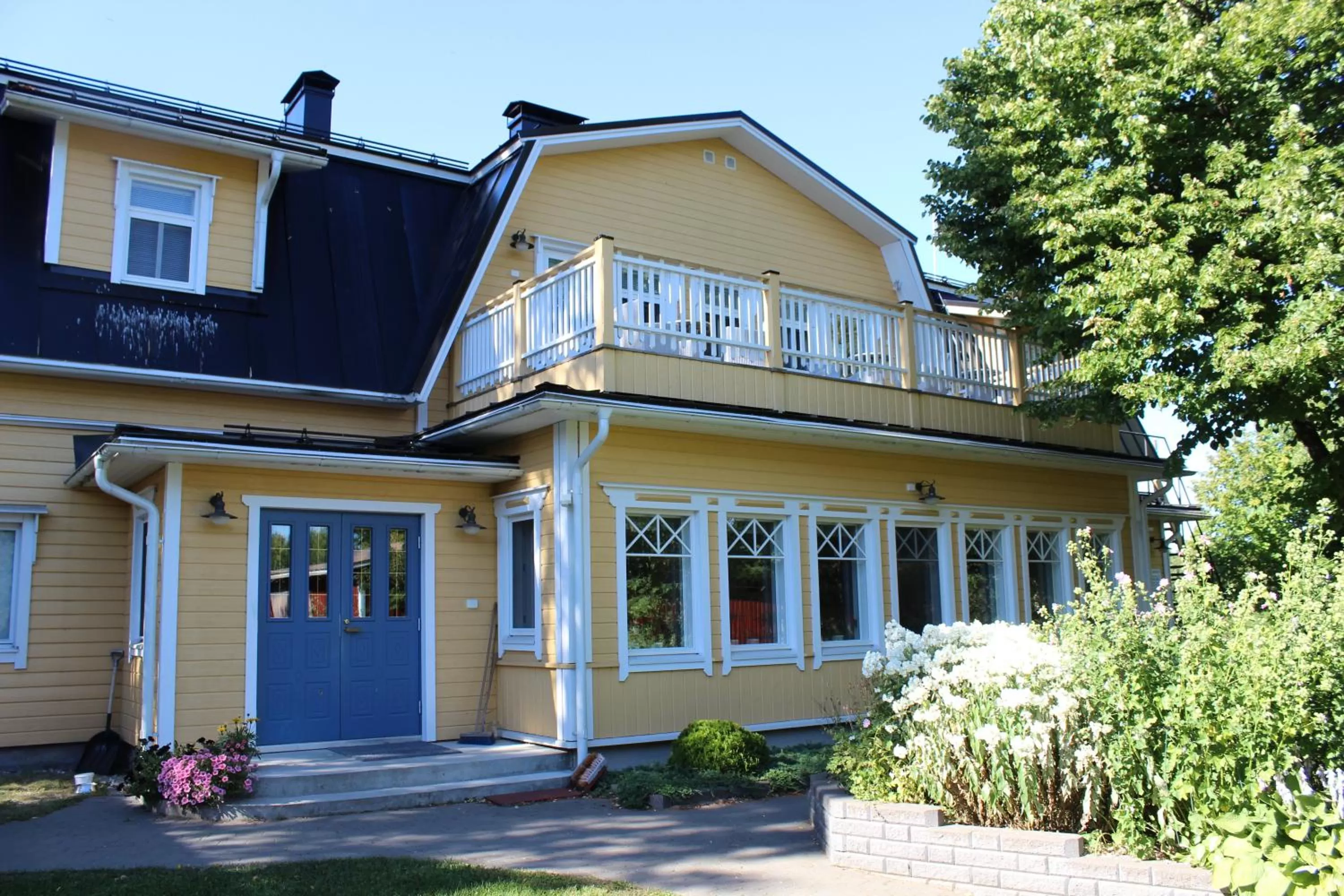 Property building in B&B Lomamokkila