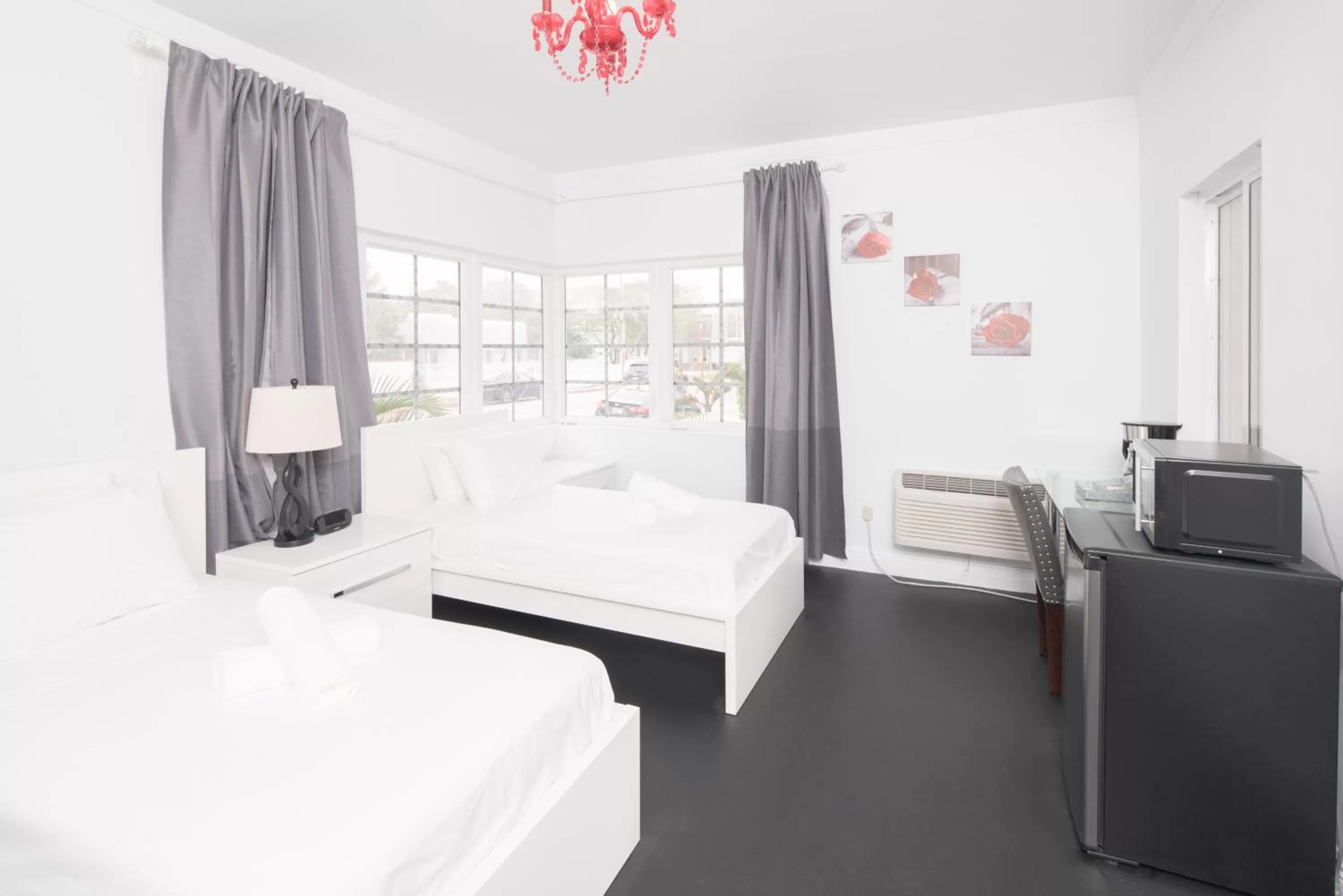 Bed in The Donovan at Miami Beach