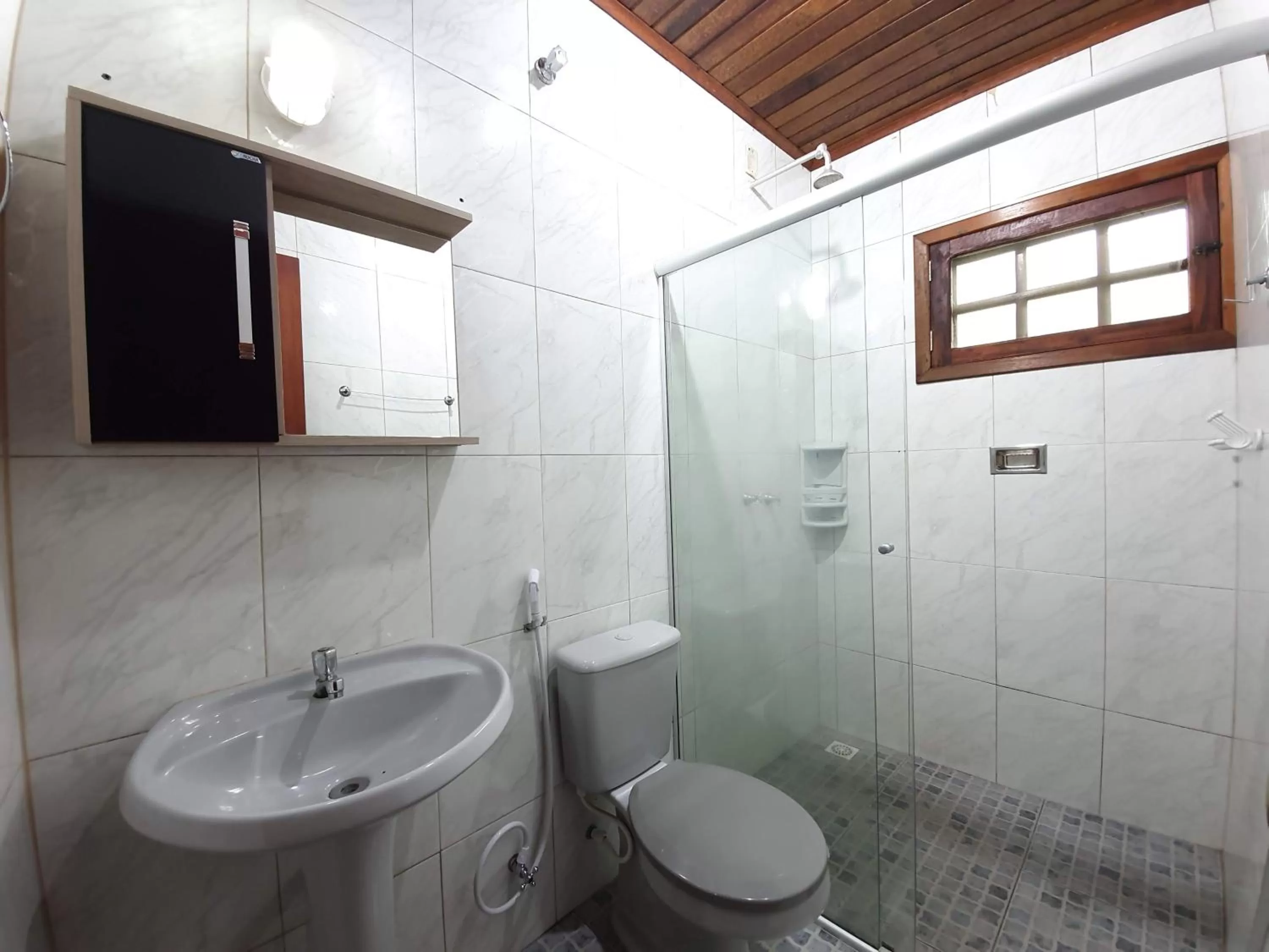 Bathroom in Pousada Canto do Curió Paraty