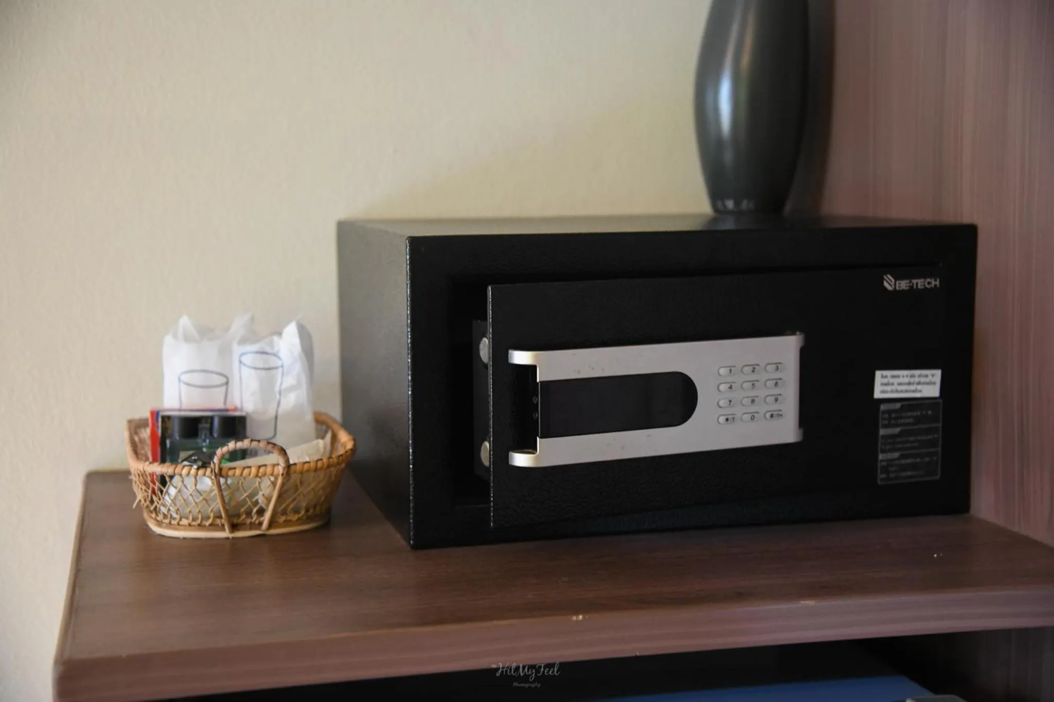 safe in Opey De Place