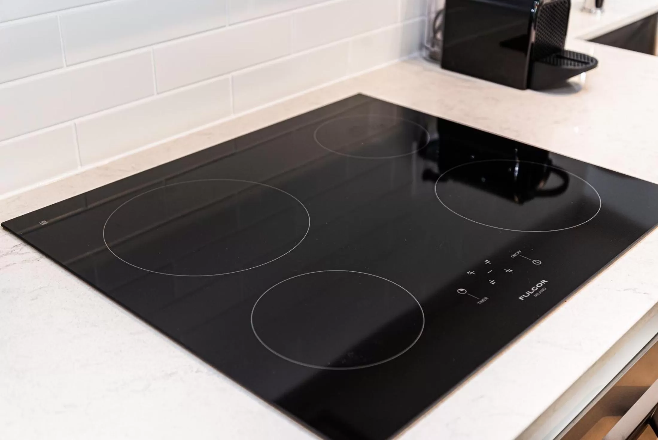 Kitchen or kitchenette in WERFY Luxury Apart-Hotel