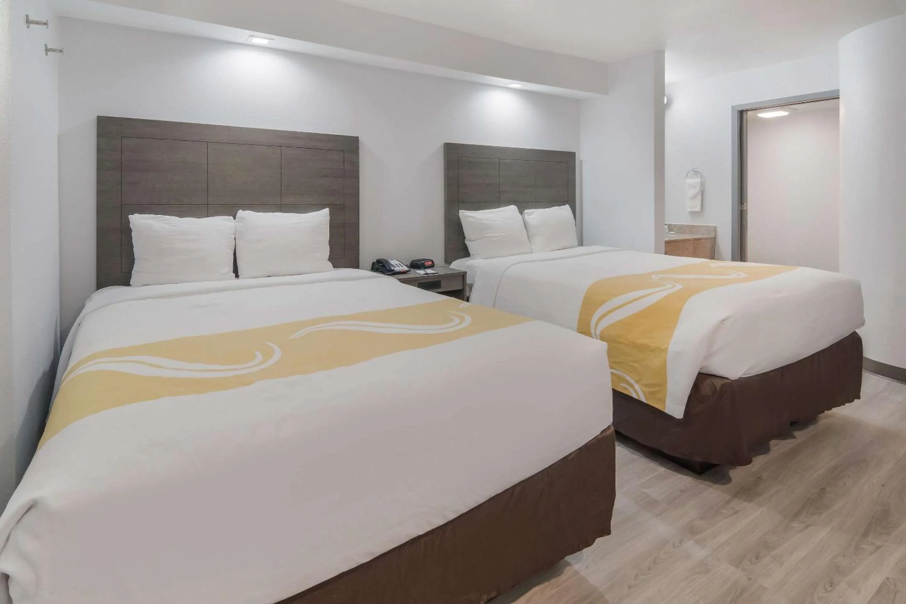 Bedroom, Bed in Quality Inn & Suites Richardson-Dallas