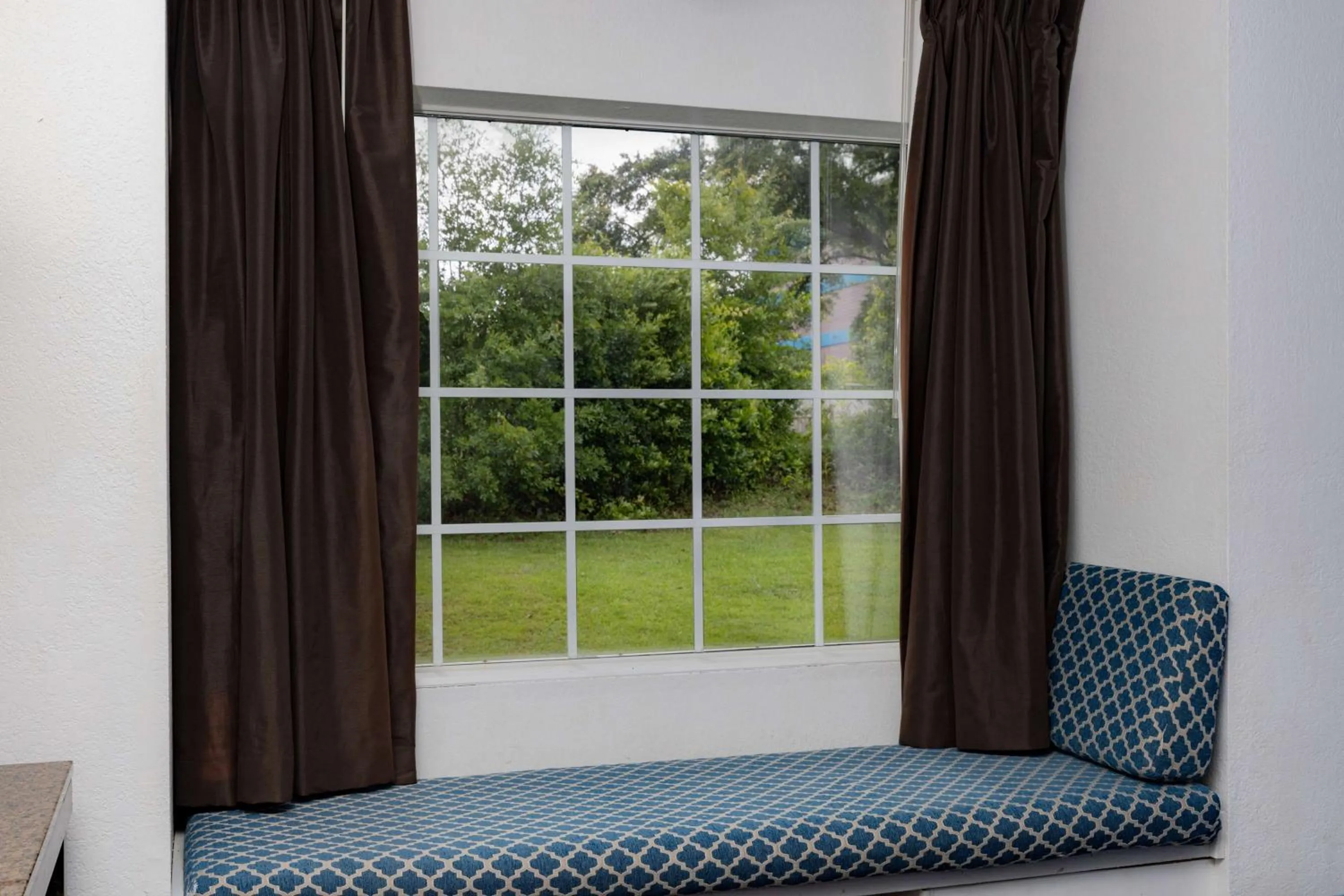 Photo of the whole room in Super 8 by Wyndham Pensacola