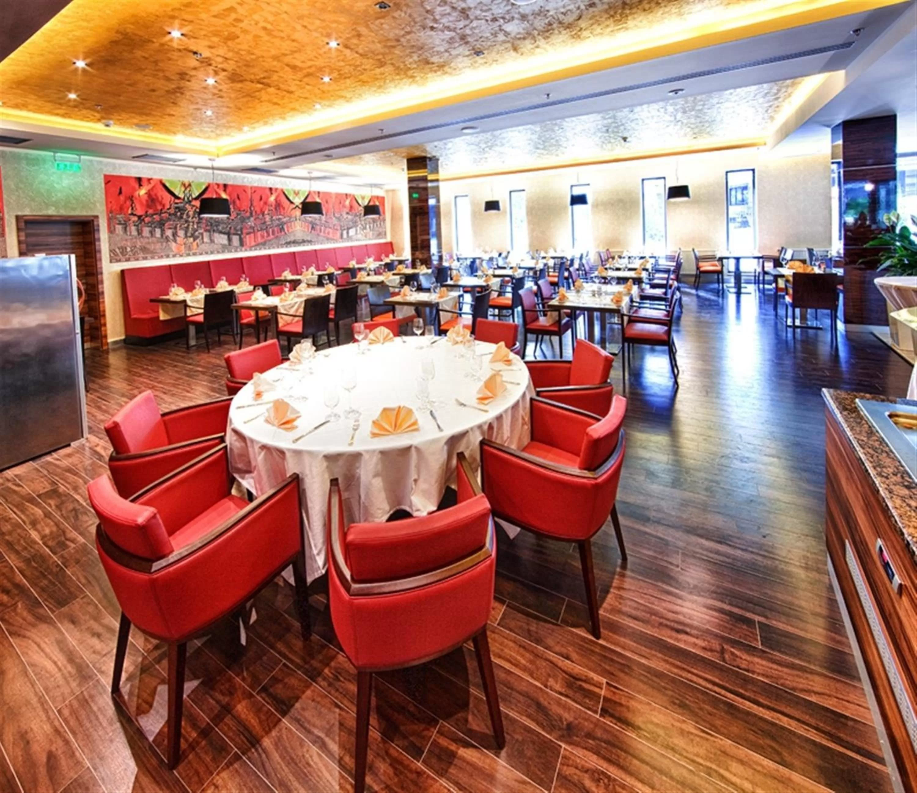 Restaurant/places to eat in Holiday Inn Trnava by IHG