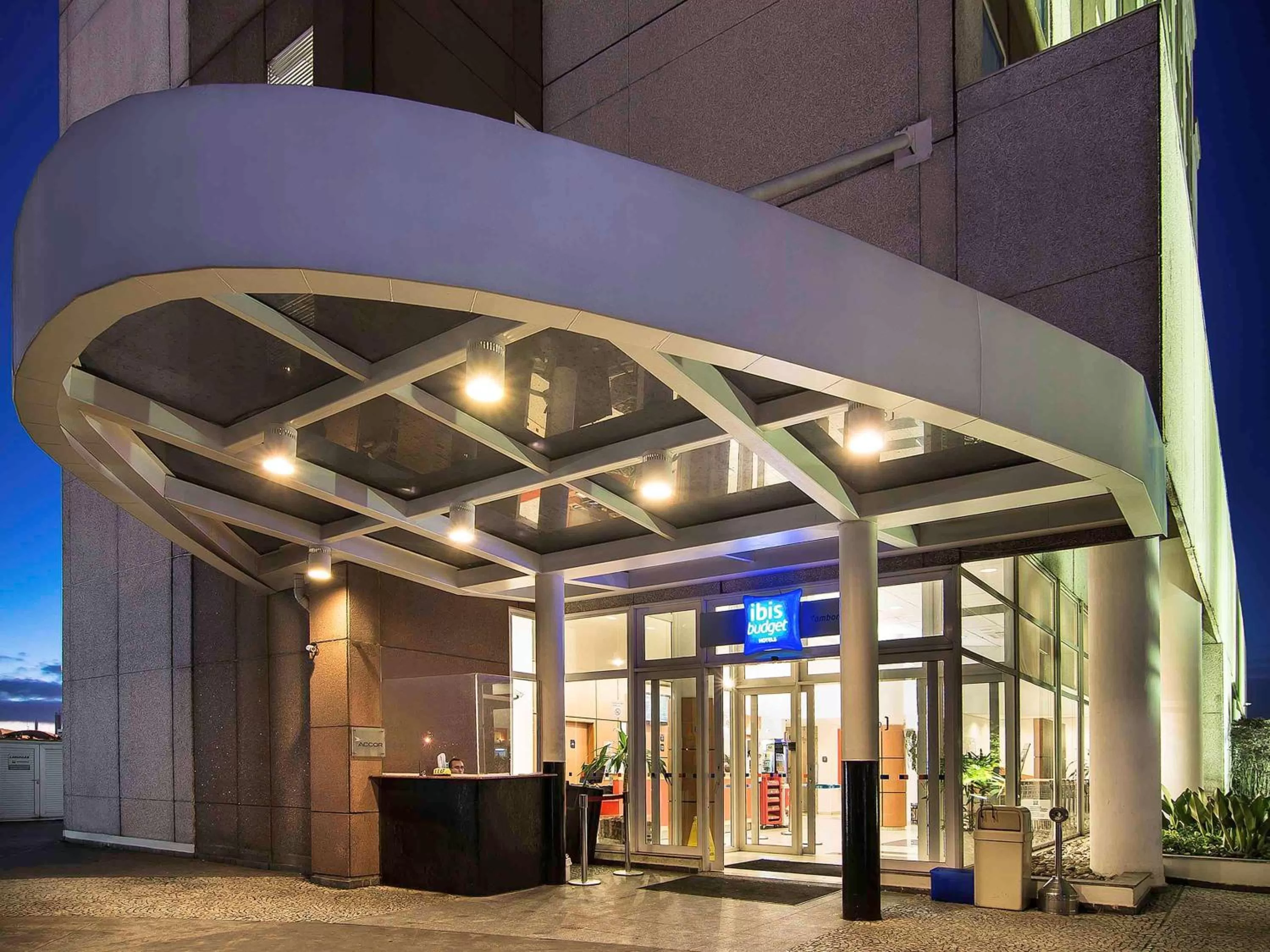 Property building in ibis budget Tambore