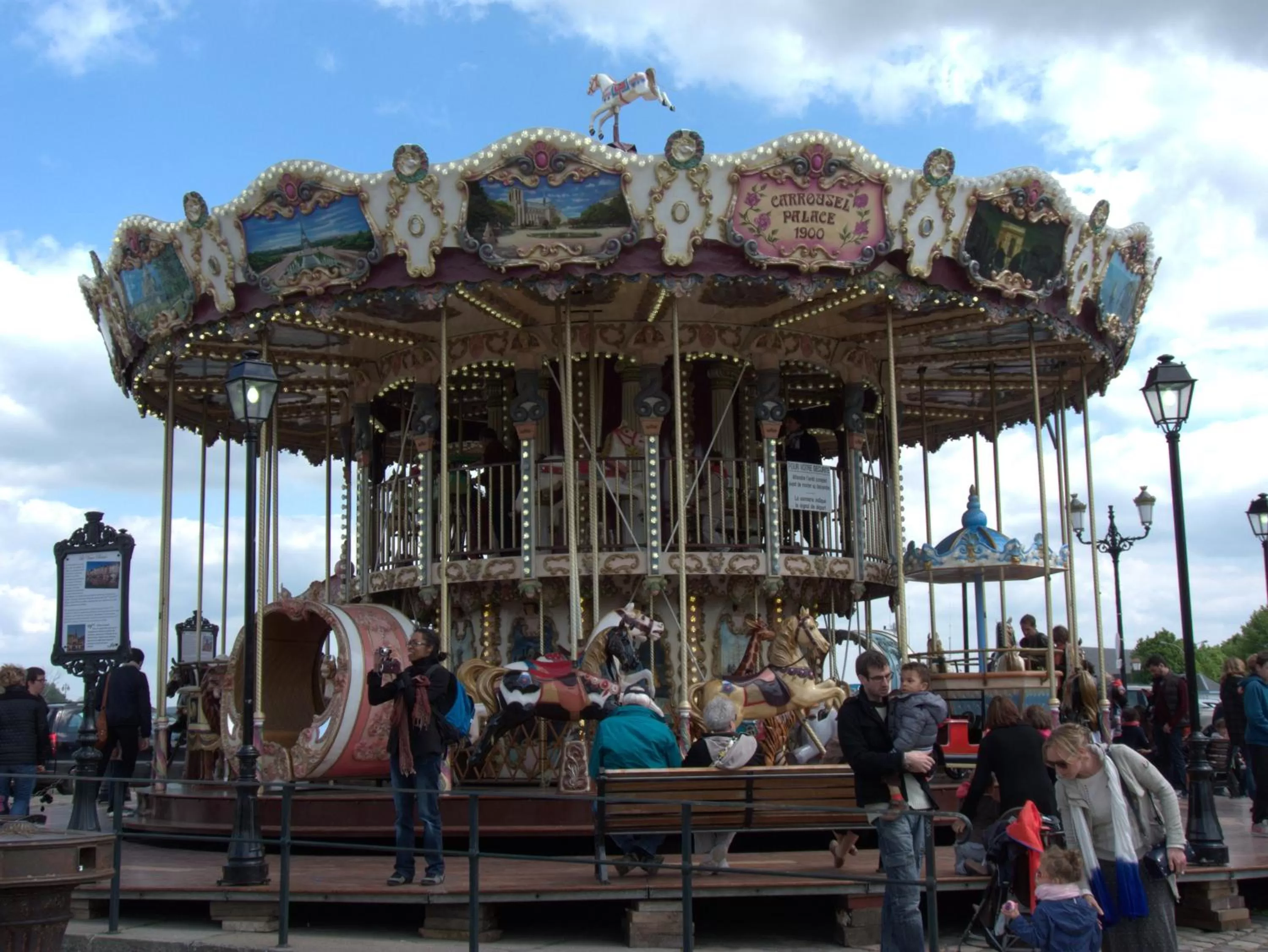 Area and facilities in Hôtel Monet