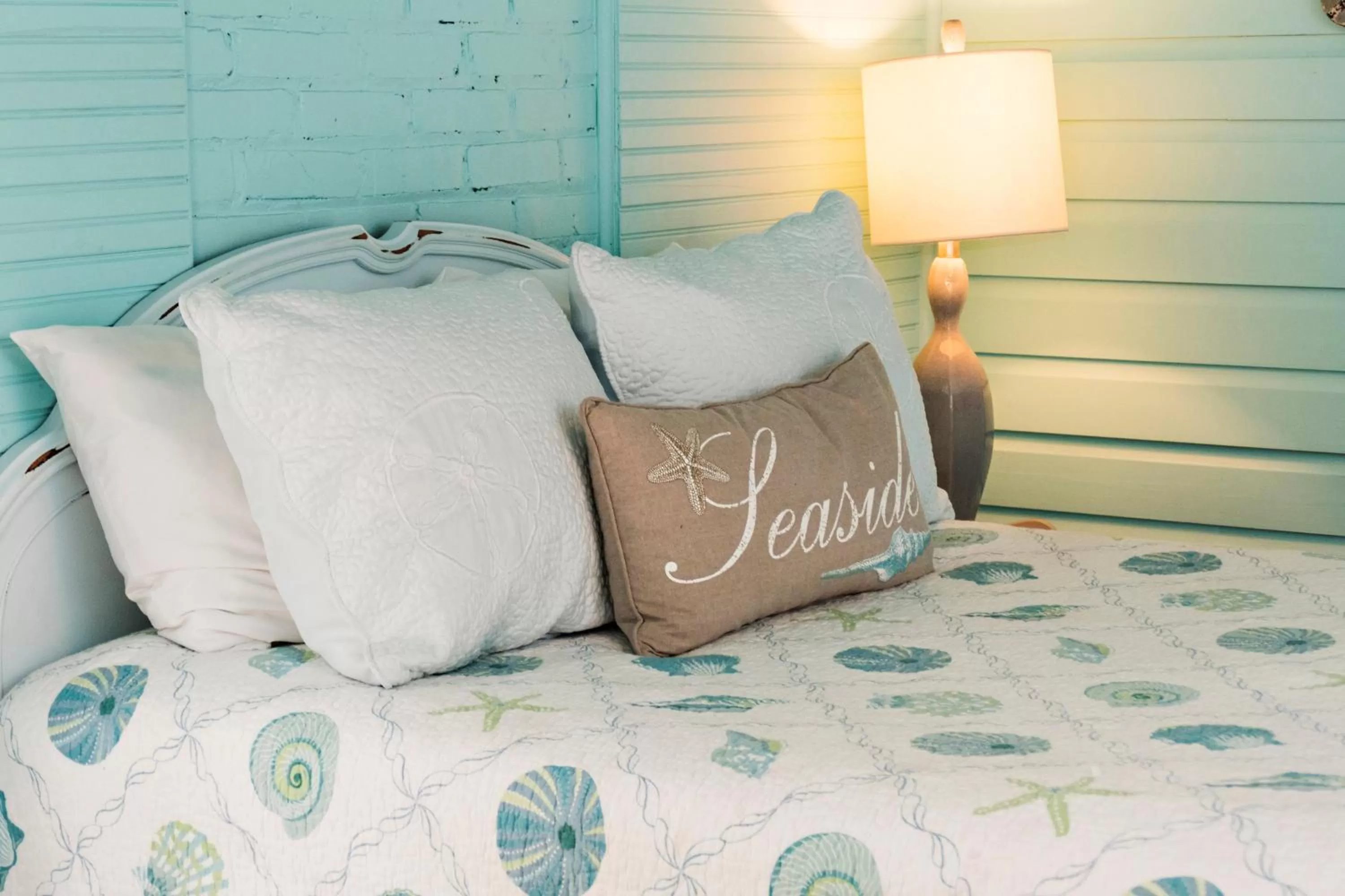 Bedroom, Bed in Beachview Inn and Spa