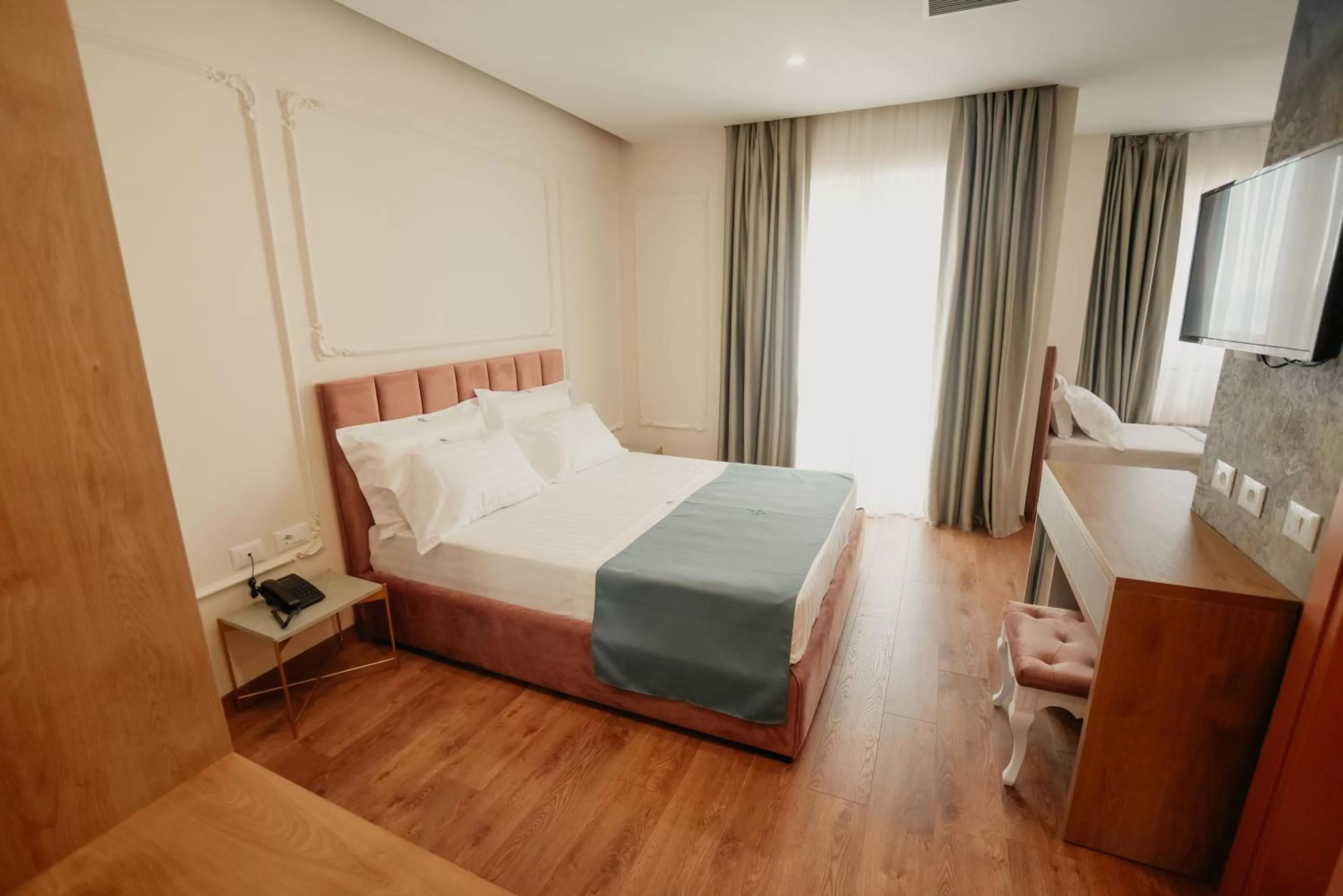 Bed in Martiness Hotel Durres