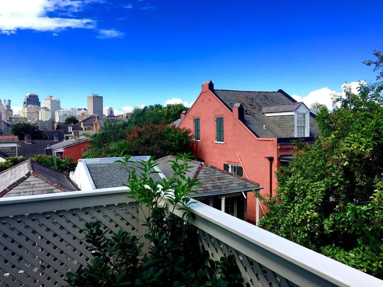 City view in Lafitte Hotel & Bar