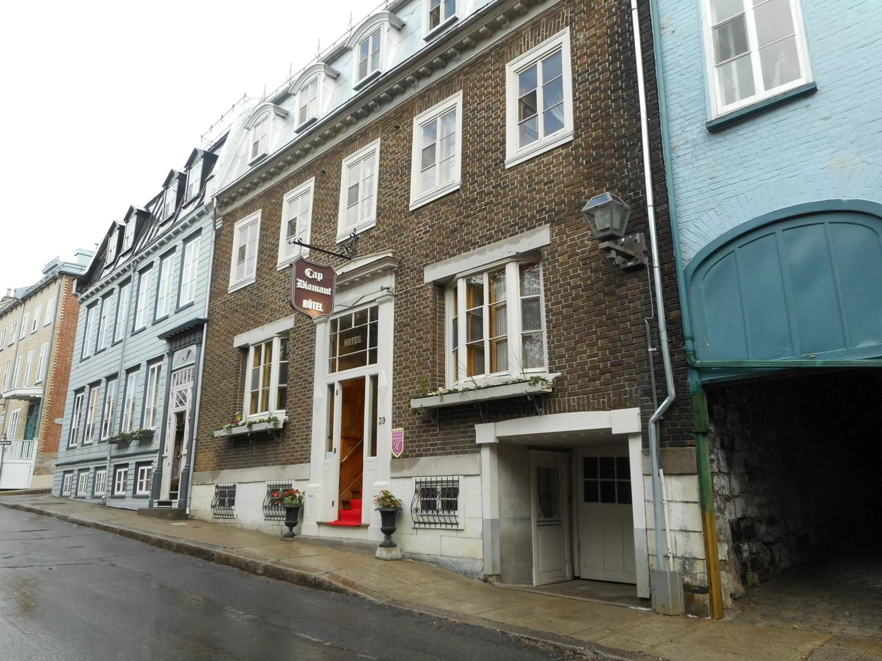 Facade/Entrance in Hotel Cap Diamant