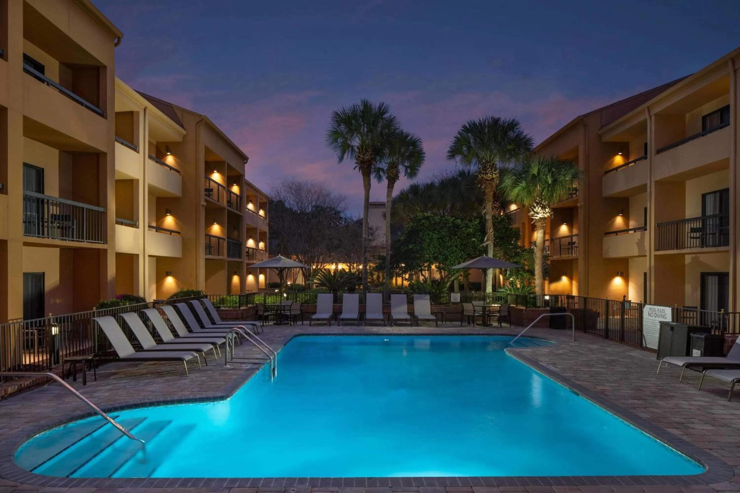 Courtyard by Marriott Jacksonville at the Mayo Clinic Campus/Beaches