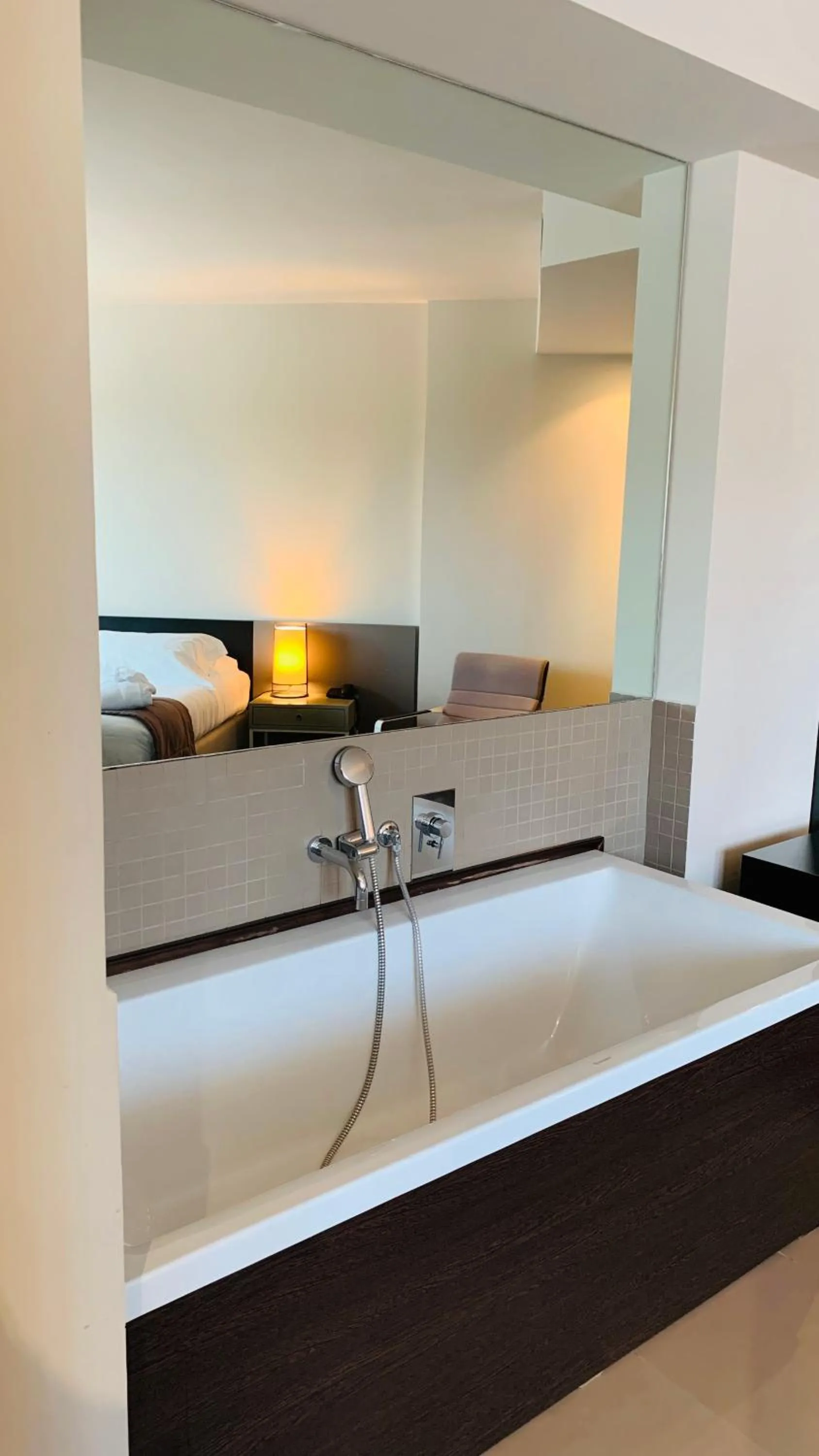 Bed in G Hotel Ancona