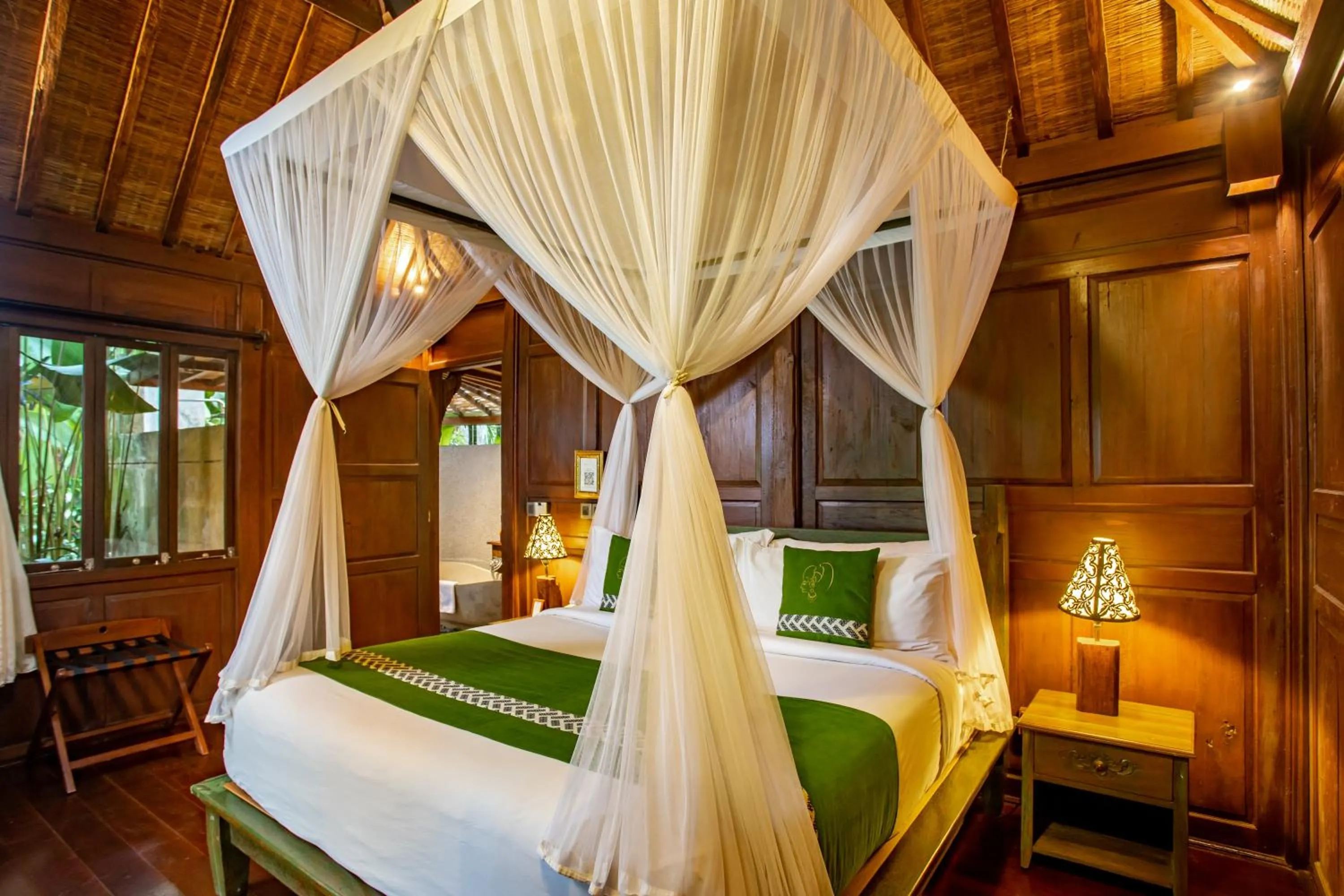 Bed in Arya Villas Ubud